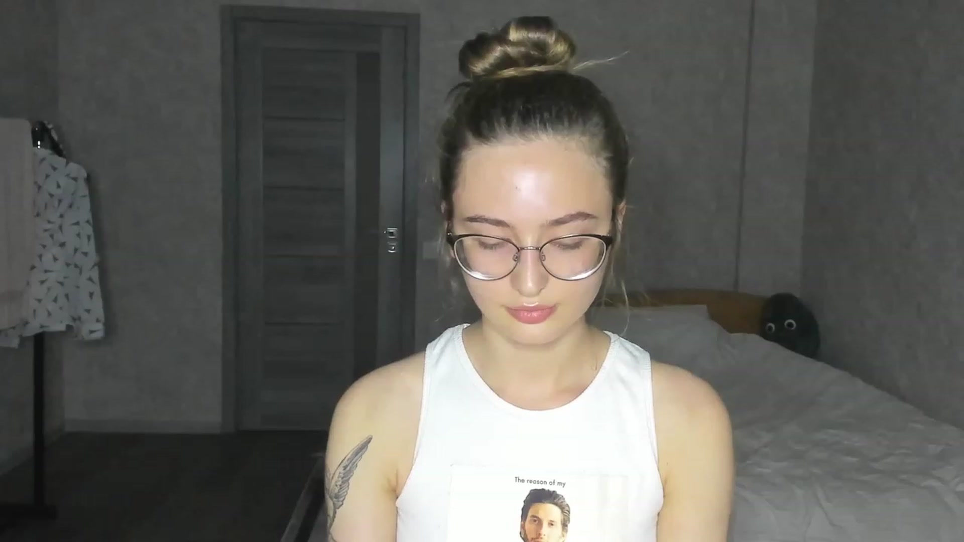 Gallery image thumbnail from Pale_Mara's myfreecams stream on, 06/16/2023, 19:33 image 20 of 20