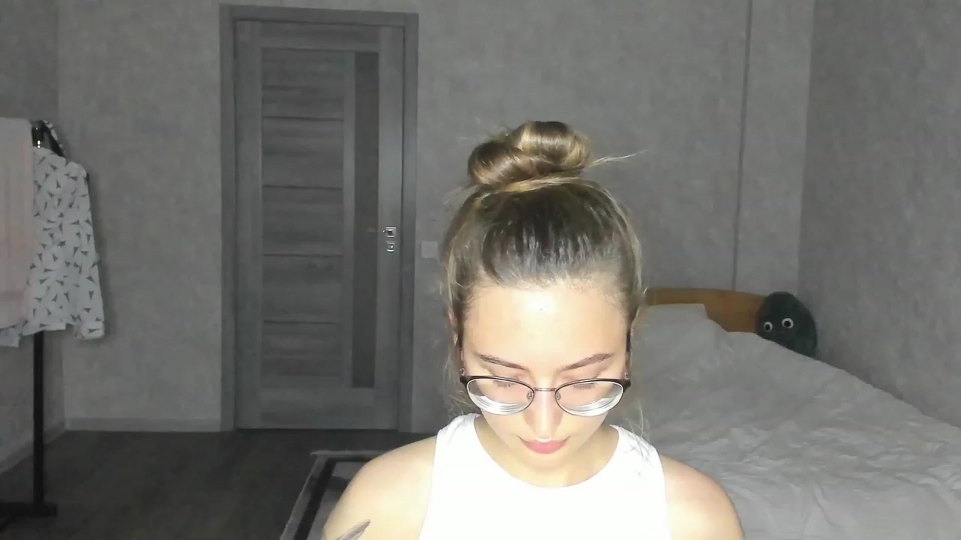 Gallery image thumbnail from Pale_Mara's myfreecams stream on, 06/16/2023, 19:33 image 10 of 20