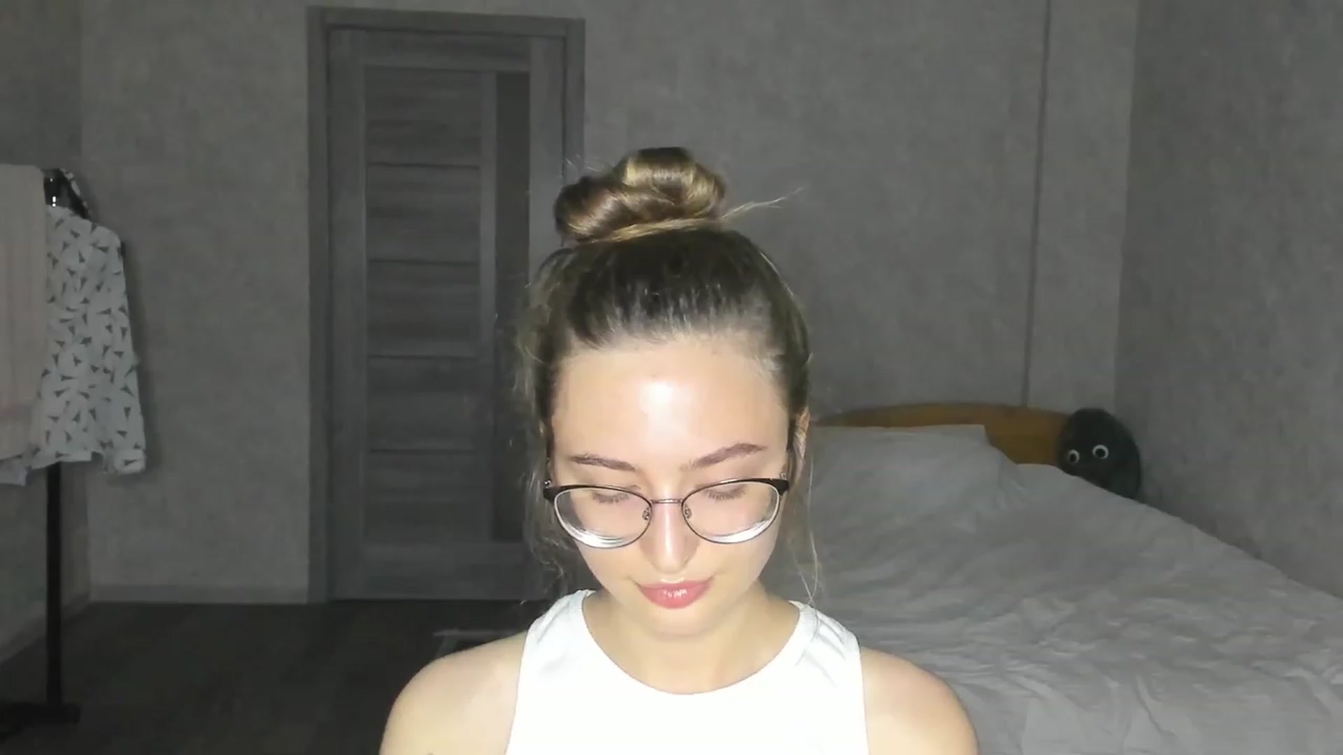 Gallery image thumbnail from Pale_Mara's myfreecams stream on, 06/16/2023, 19:33 image 12 of 20