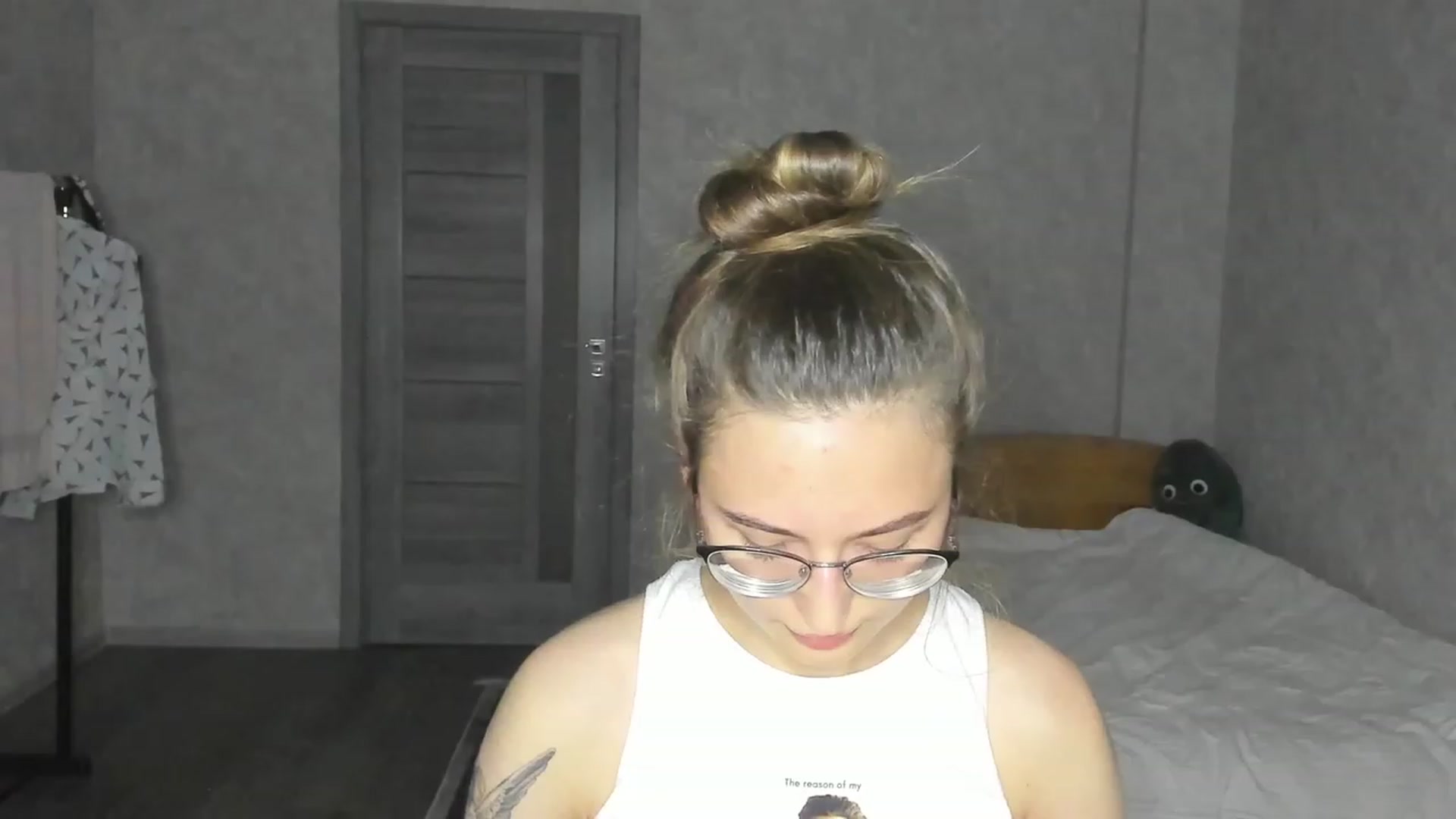 Gallery image thumbnail from Pale_Mara's myfreecams stream on, 06/16/2023, 20:32 image 8 of 20
