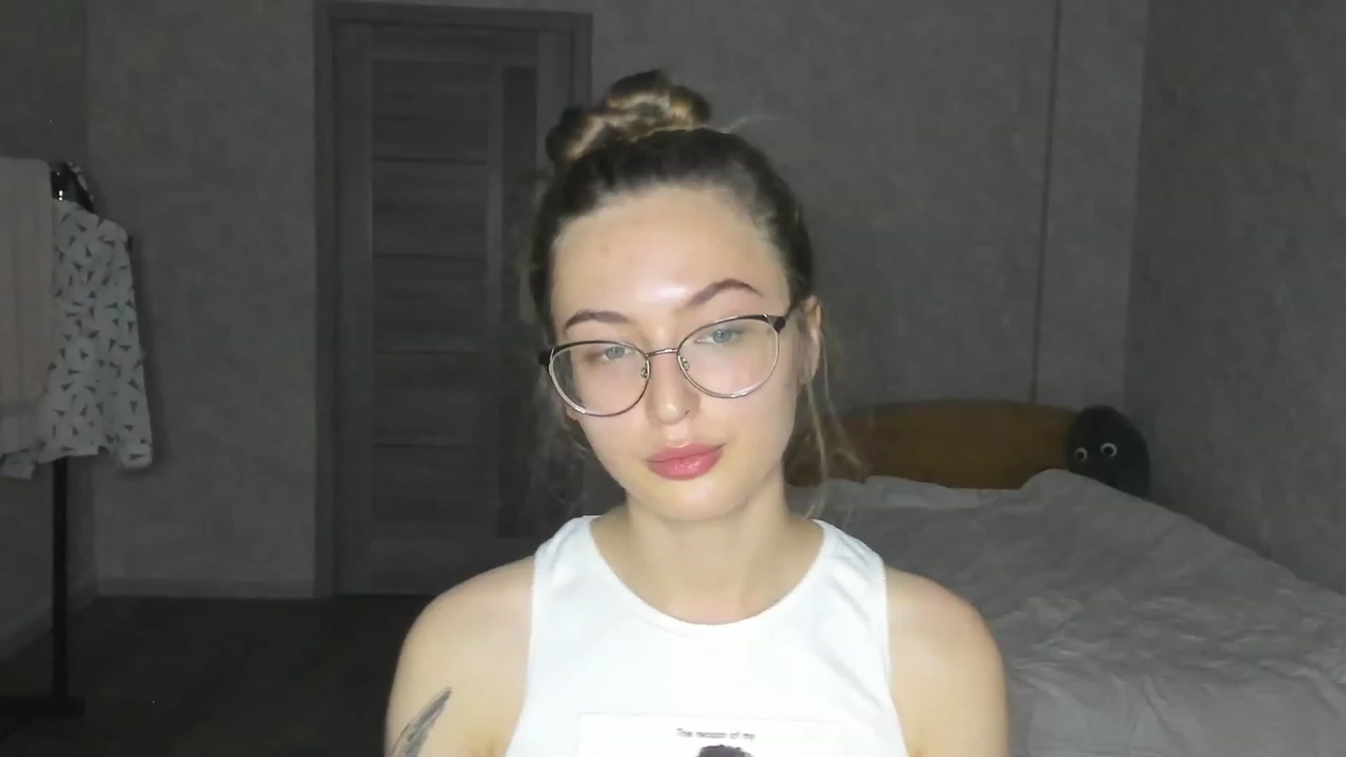 Gallery image thumbnail from Pale_Mara's myfreecams stream on, 06/16/2023, 20:32 image 14 of 20