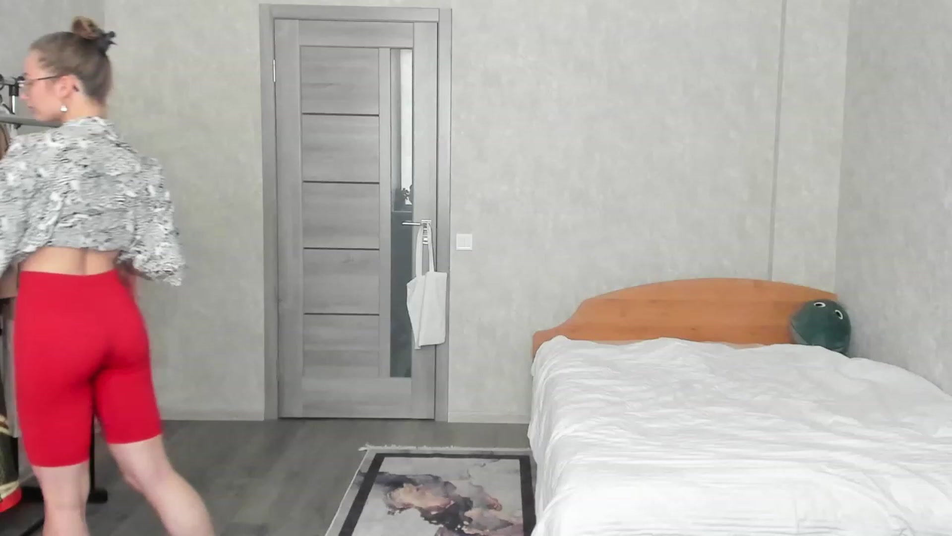 Gallery image thumbnail from Pale_Mara's myfreecams stream on, 06/21/2023, 14:24 image 6 of 20