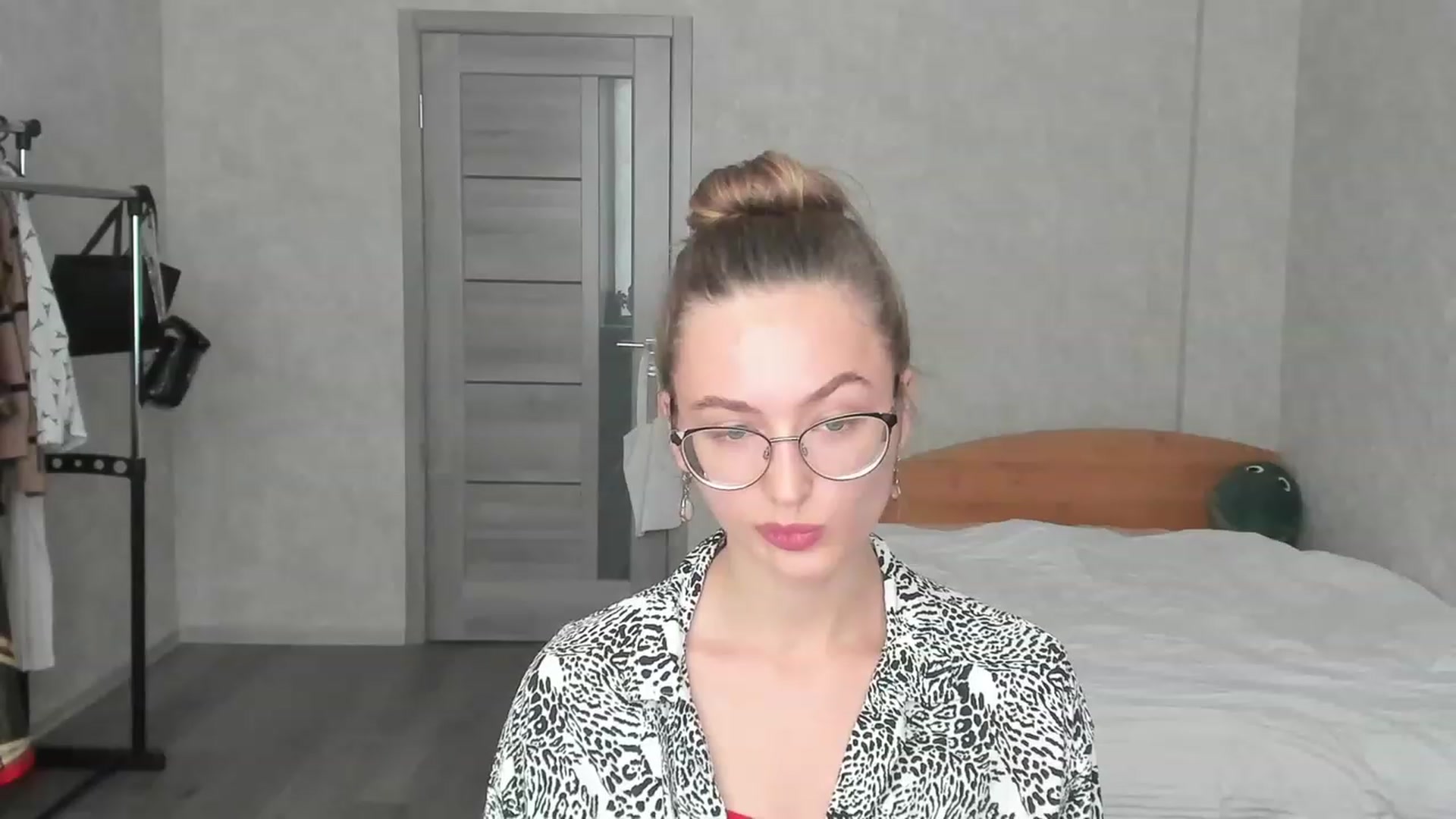 Gallery image thumbnail from Pale_Mara's myfreecams stream on, 06/21/2023, 14:24 image 18 of 20