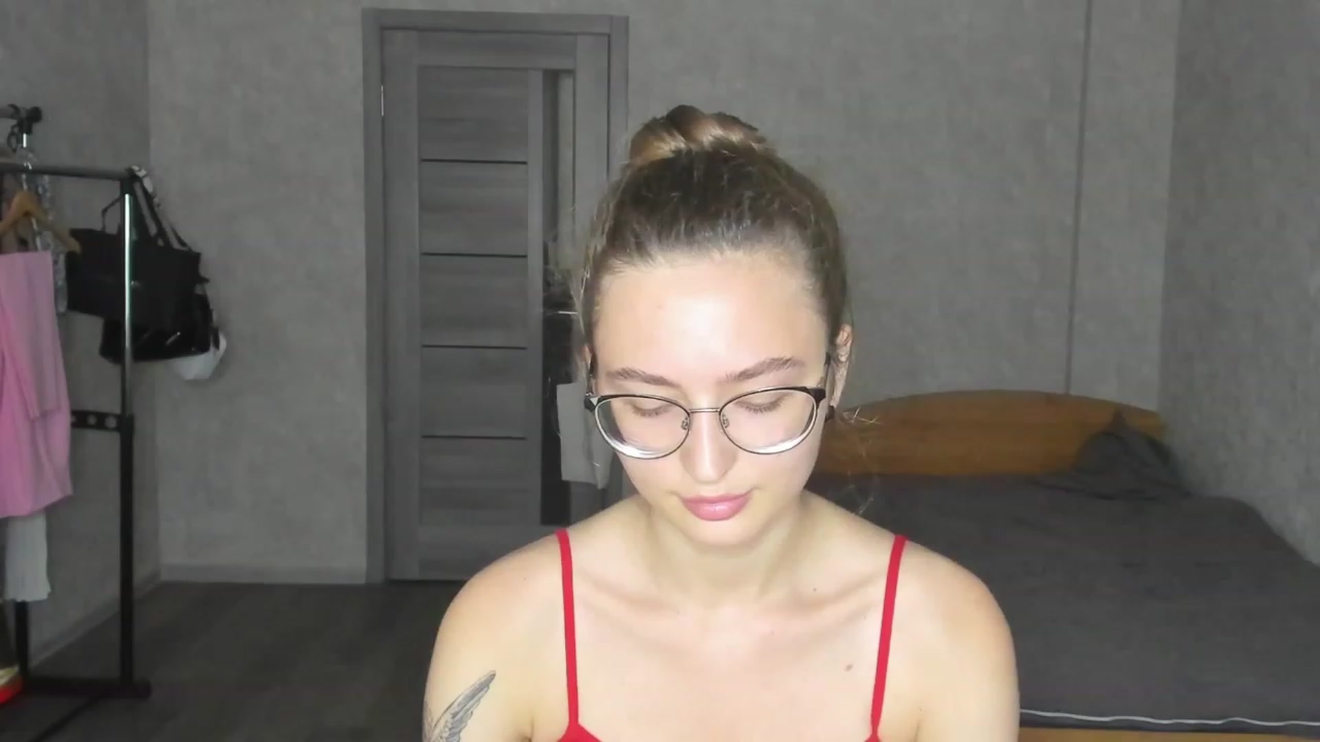Gallery image thumbnail from Pale_Mara's myfreecams stream on, 06/25/2023, 16:59 image 14 of 20