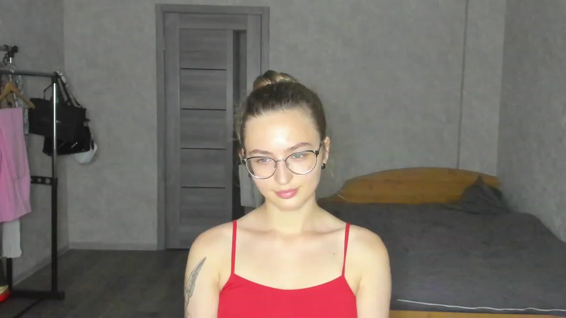 Gallery image thumbnail from Pale_Mara's myfreecams stream on, 06/25/2023, 18:15 image 1 of 20