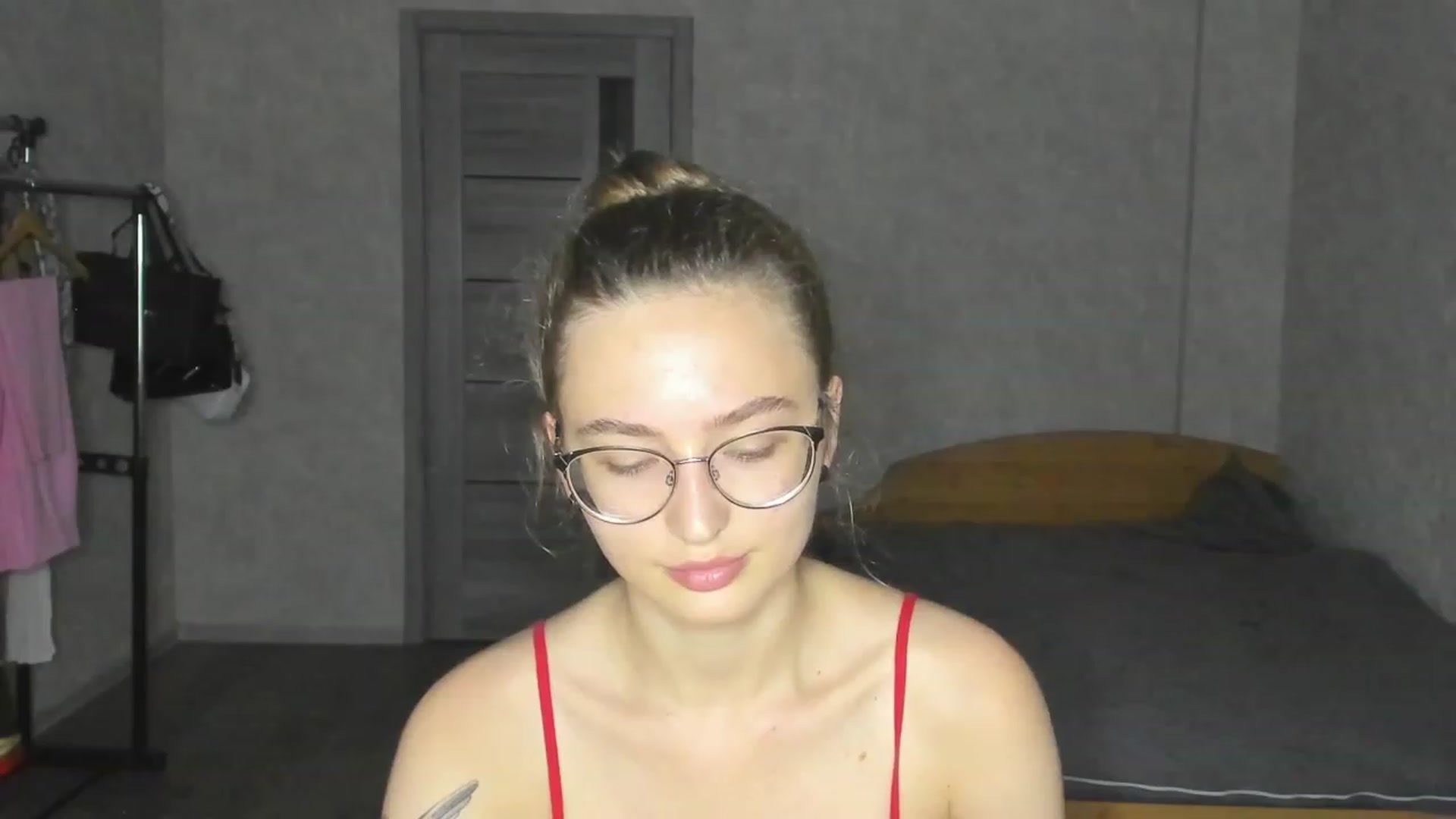 Gallery image thumbnail from Pale_Mara's myfreecams stream on, 06/25/2023, 18:15 image 8 of 20