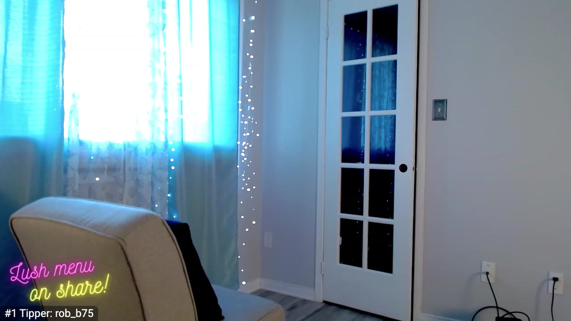 Gallery image thumbnail from Pam4TV's myfreecams stream on, 06/25/2023, 17:49 image 6 of 20