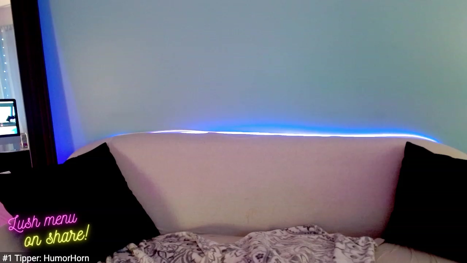Gallery image thumbnail from Pam4TV's myfreecams stream on, 07/18/2023, 18:49 image 8 of 20