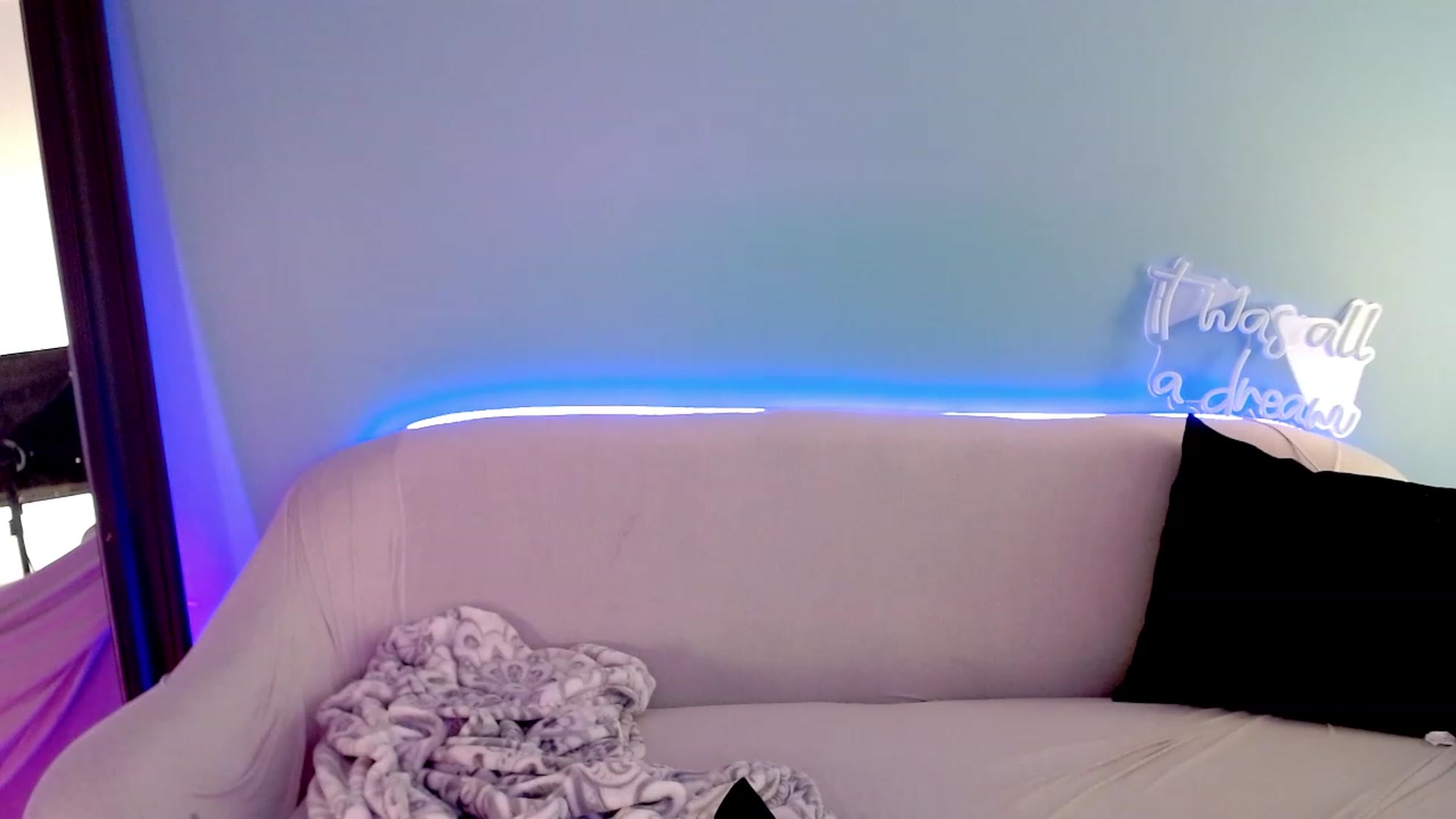 Gallery image thumbnail from Pam4TV's myfreecams stream on, 09/02/2023, 18:09 image 14 of 20
