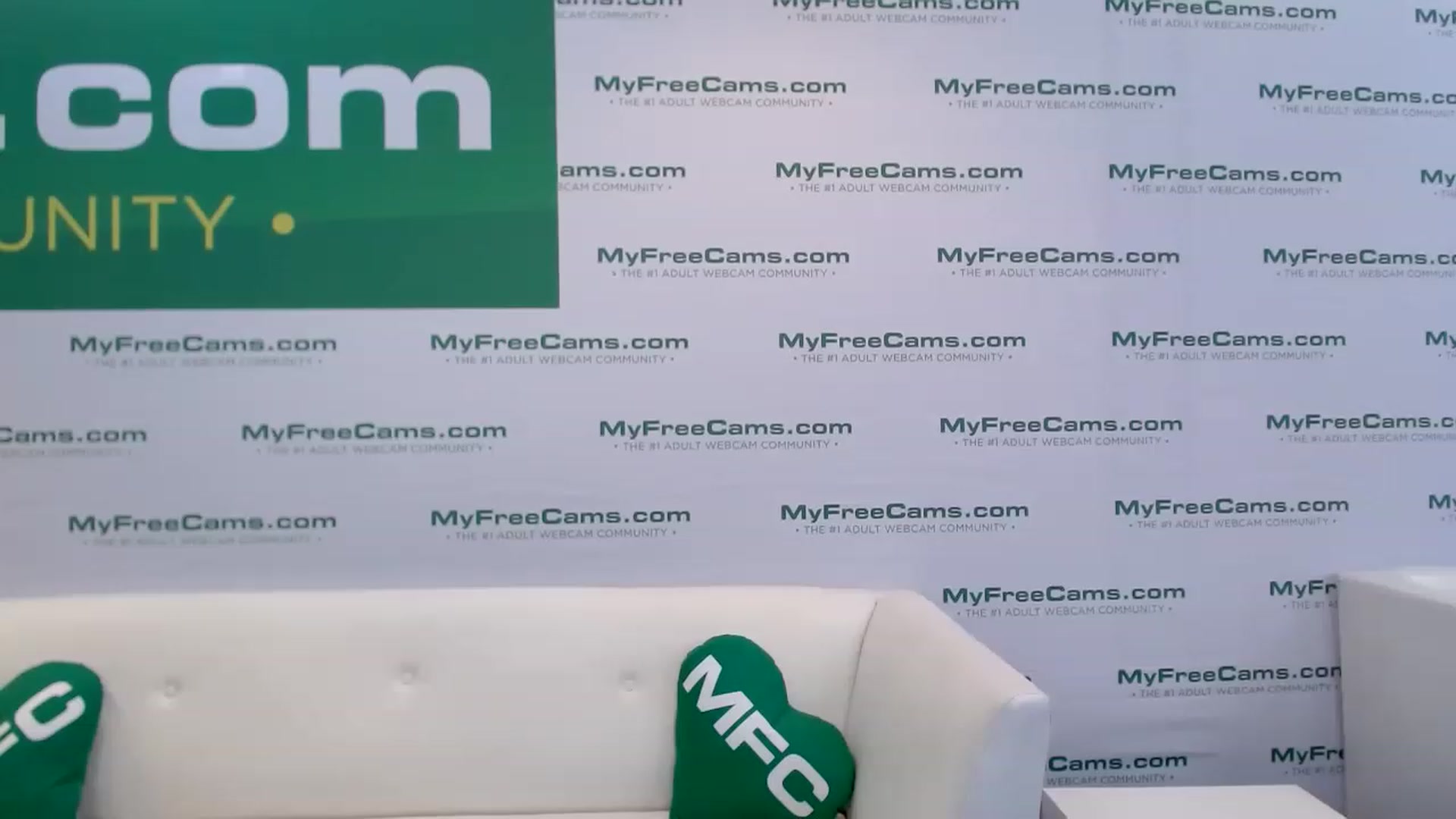Gallery image thumbnail from Pam4Tommy's myfreecams stream on, 01/04/2023, 22:32 image 18 of 20