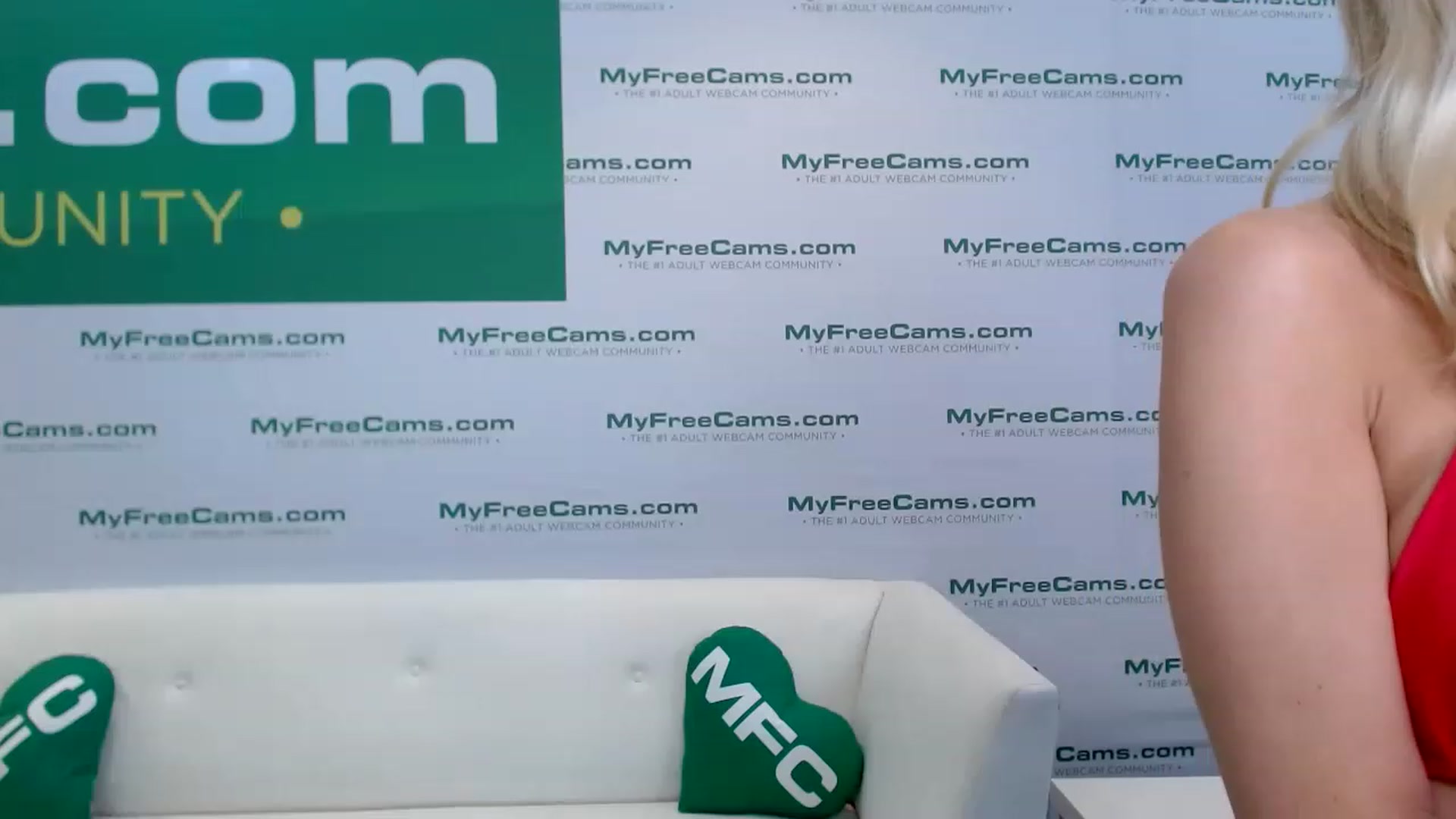 Gallery image thumbnail from Pam4Tommy's myfreecams stream on, 01/04/2023, 22:32 image 16 of 20