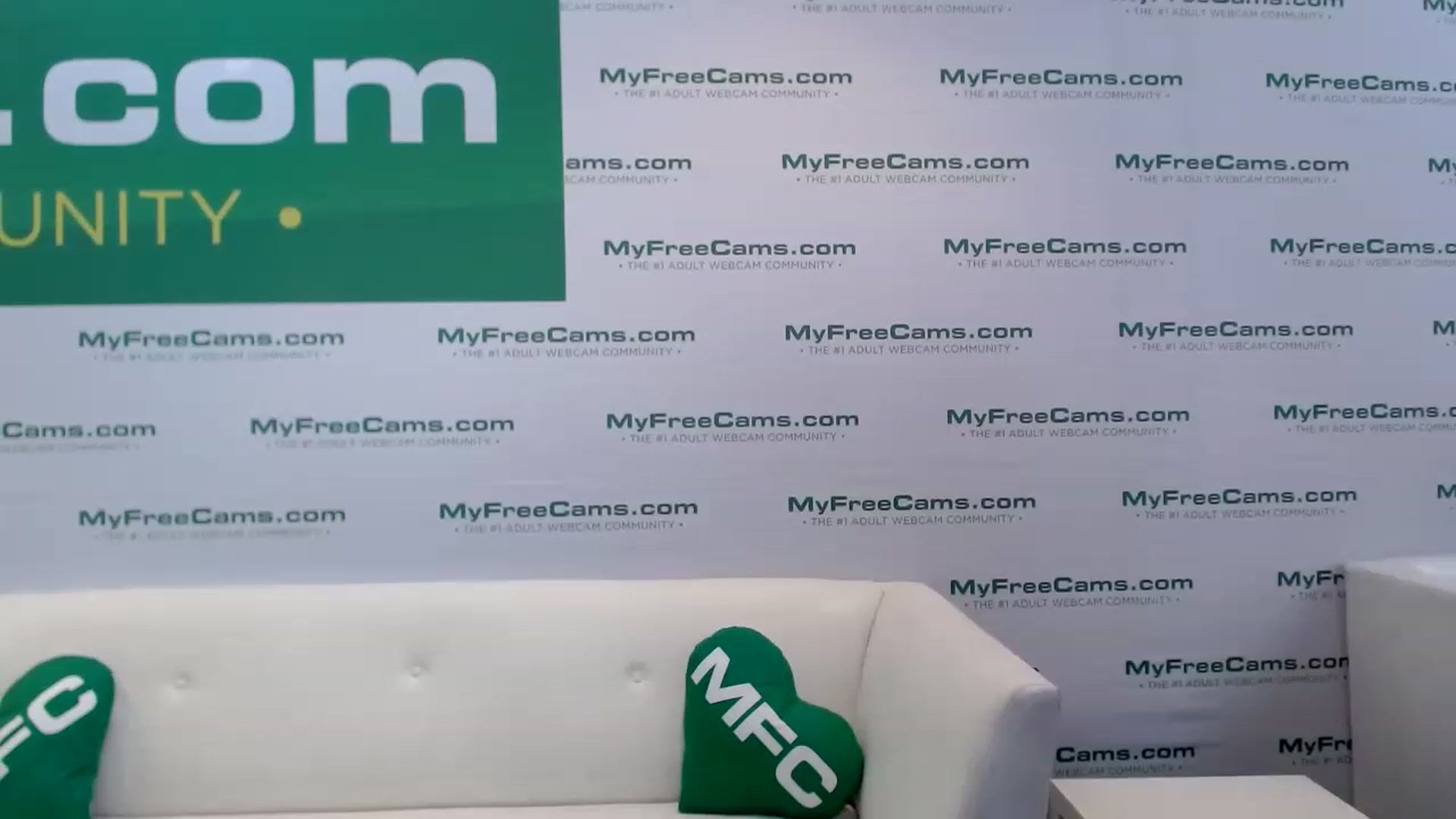 Gallery image thumbnail from Pam4Tommy's myfreecams stream on, 01/04/2023, 22:32 image 13 of 20