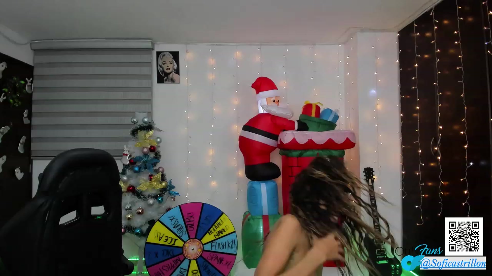 Gallery image thumbnail from Pamcute_'s myfreecams stream on, 12/12/2022, 08:09 image 19 of 20