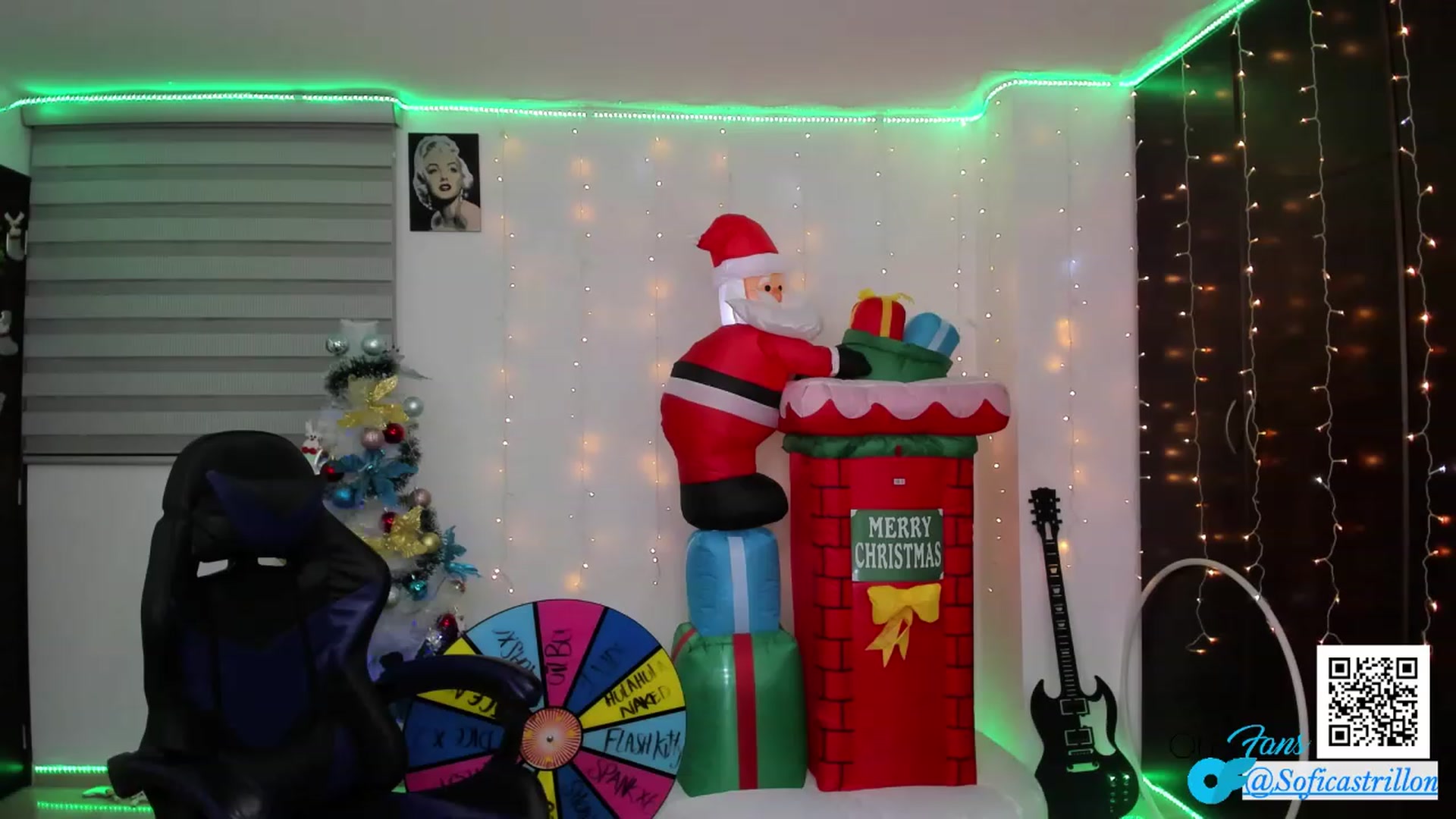 Gallery image thumbnail from Pamcute_'s myfreecams stream on, 12/16/2022, 05:48 image 14 of 20