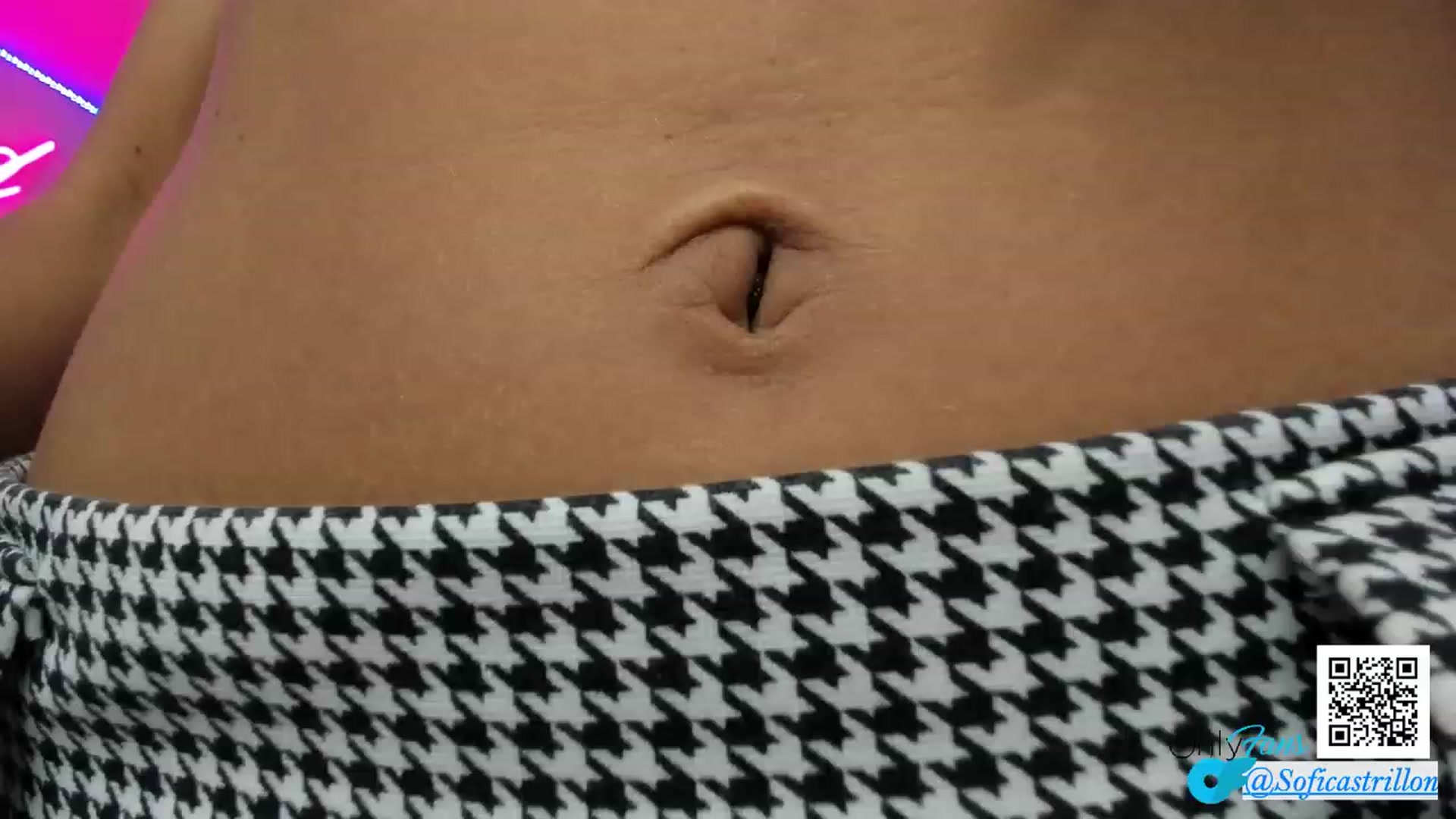 Gallery image thumbnail from Pamcute_'s myfreecams stream on, 12/21/2022, 03:38 image 20 of 20