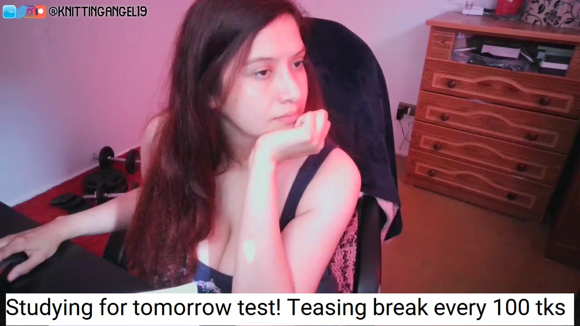 Gallery image thumbnail from PameHeaven's myfreecams stream on, 12/04/2022, 12:47 image 20 of 20