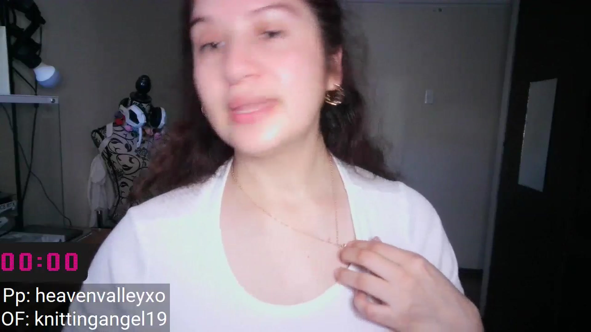 Gallery image thumbnail from PameHeaven's myfreecams stream on, 05/04/2025, 16:03 image 20 of 20