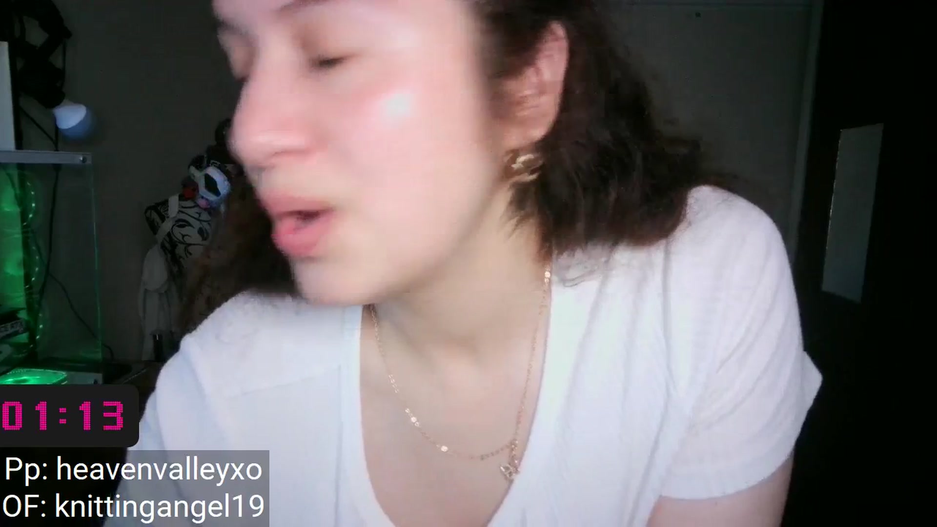 Gallery image thumbnail from PameHeaven's myfreecams stream on, 05/04/2025, 16:03 image 16 of 20