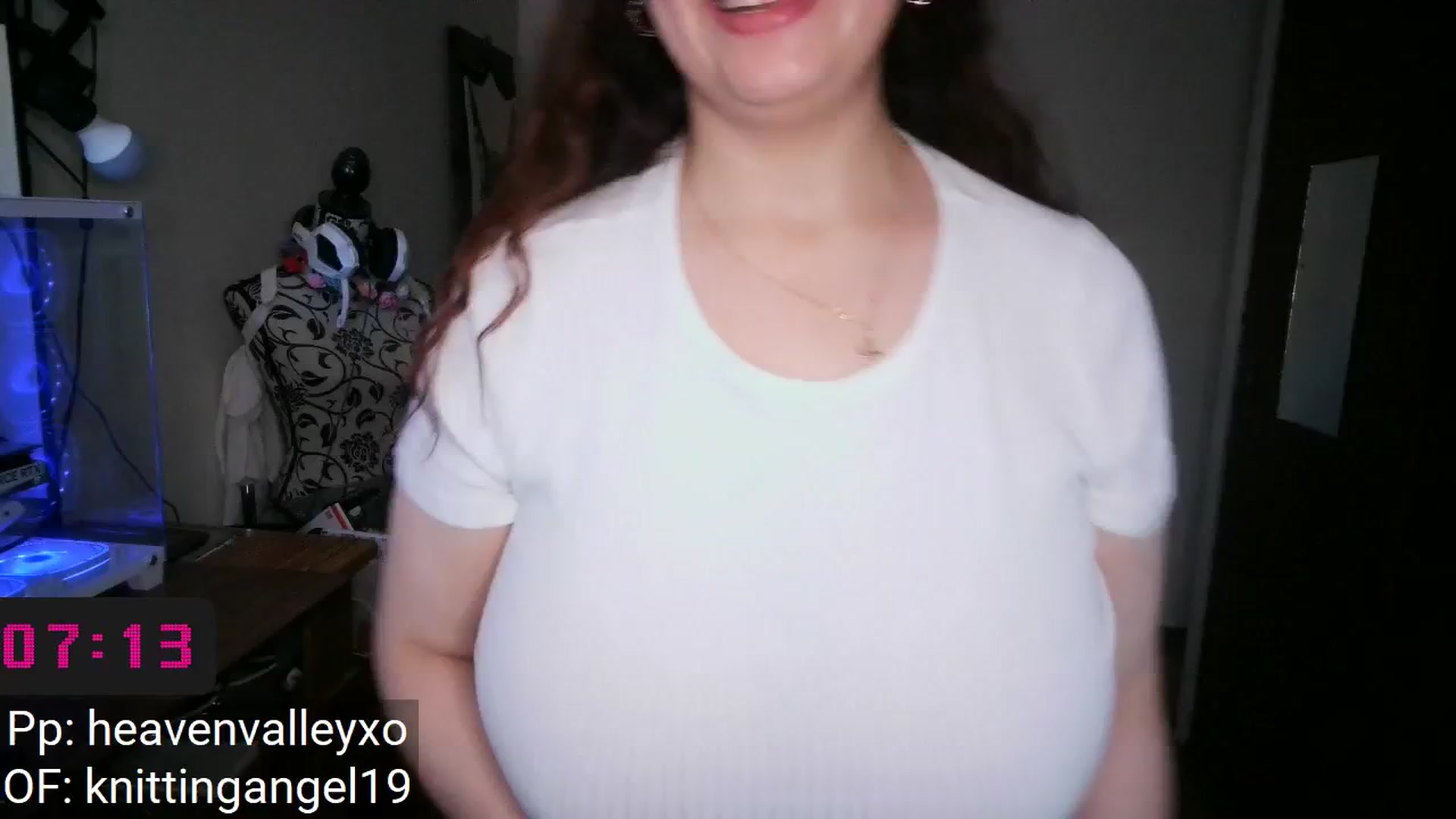 Gallery image thumbnail from PameHeaven's myfreecams stream on, 05/04/2025, 16:03 image 7 of 20