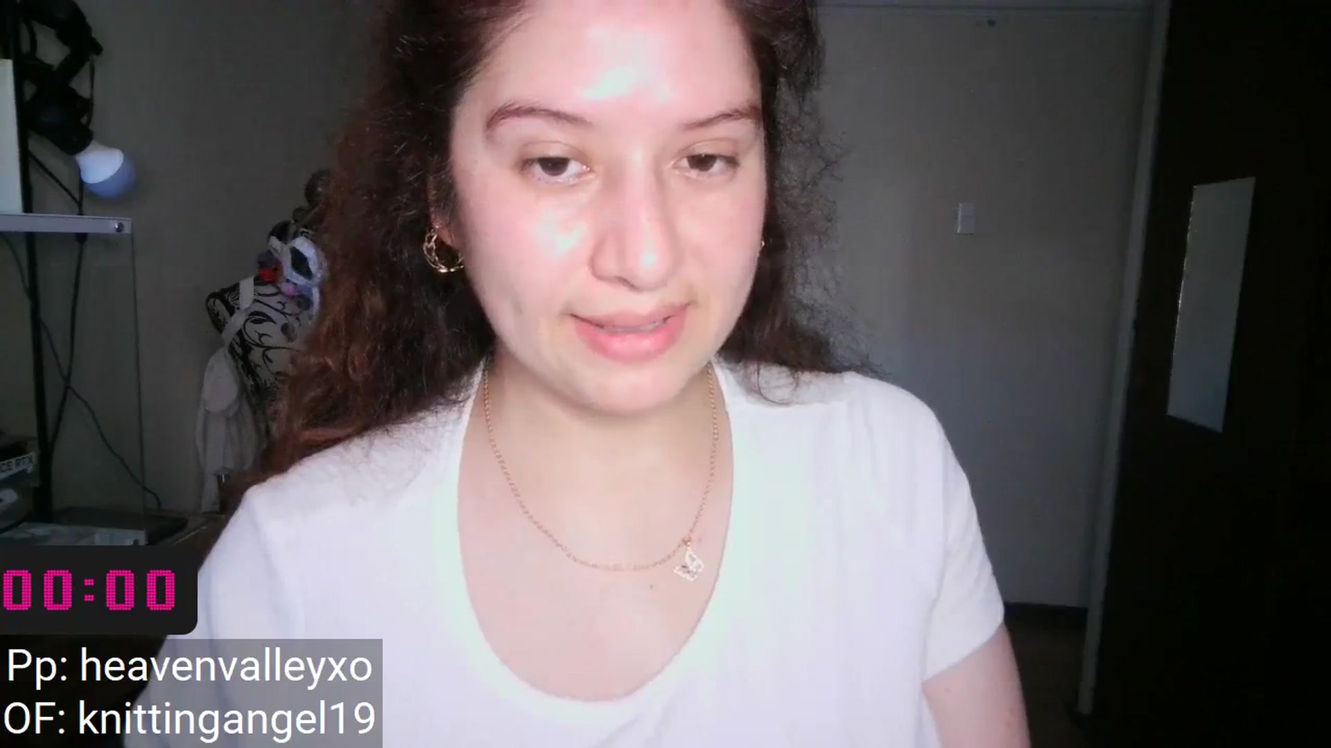 Gallery image thumbnail from PameHeaven's myfreecams stream on, 05/04/2025, 16:03 image 18 of 20