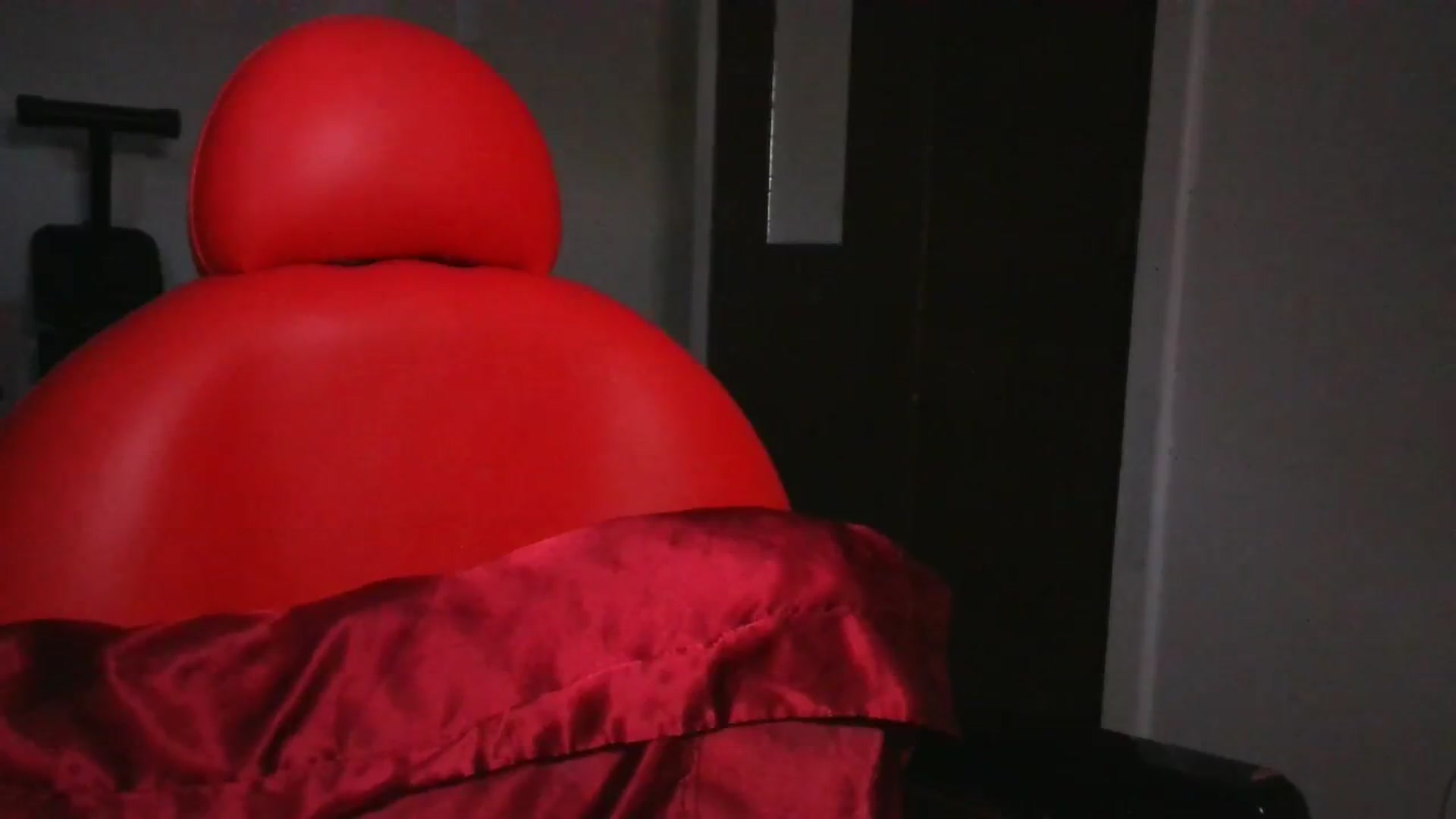 Gallery image thumbnail from PameHeaven's myfreecams stream on, 01/25/2026, 11:52 image 17 of 20