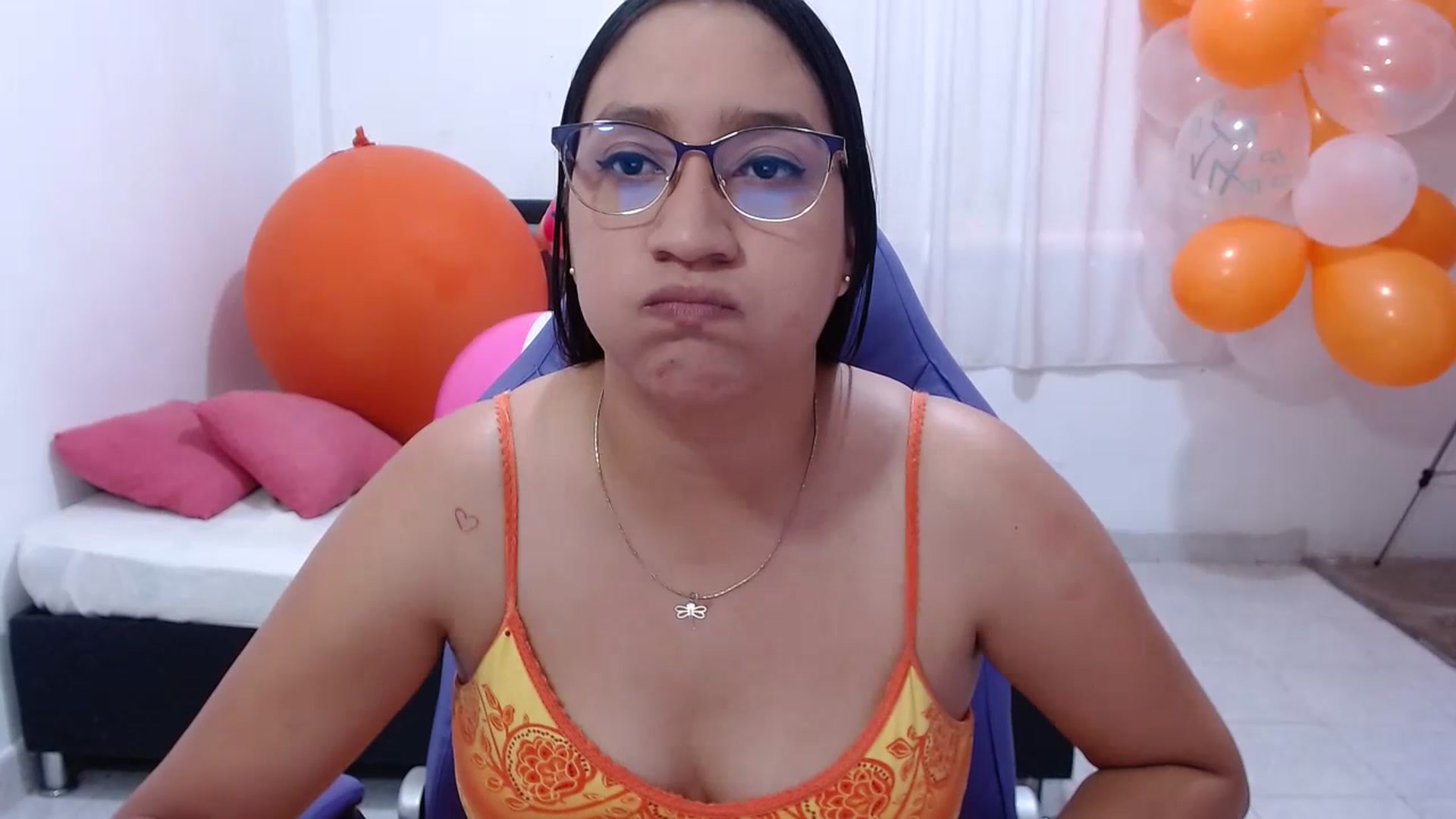 Gallery image thumbnail from Pamela03's myfreecams stream on, 07/13/2023, 17:09 image 5 of 20