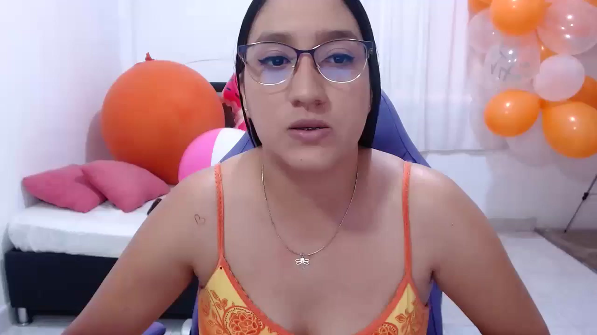Gallery image thumbnail from Pamela03's myfreecams stream on, 07/13/2023, 17:09 image 17 of 20