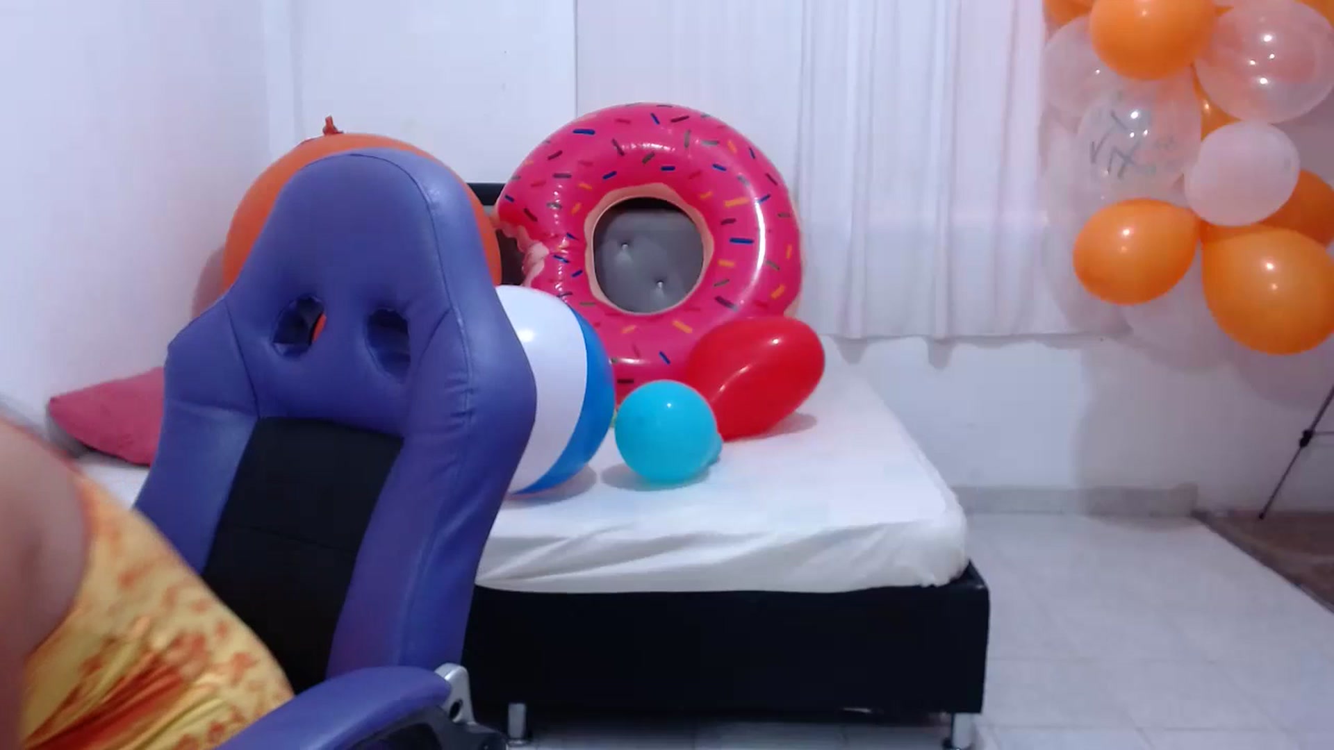 Gallery image thumbnail from Pamela03's myfreecams stream on, 07/13/2023, 17:09 image 7 of 20