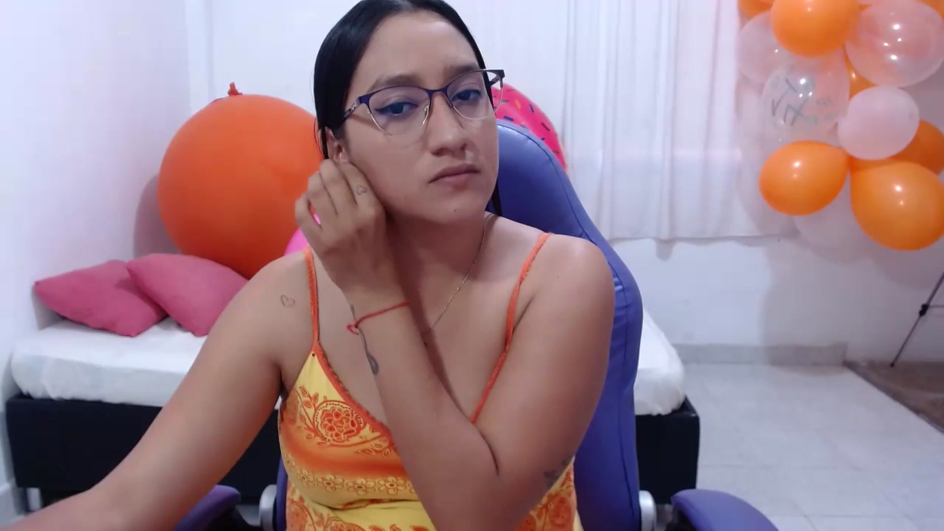 Gallery image thumbnail from Pamela03's myfreecams stream on, 07/13/2023, 17:09 image 9 of 20
