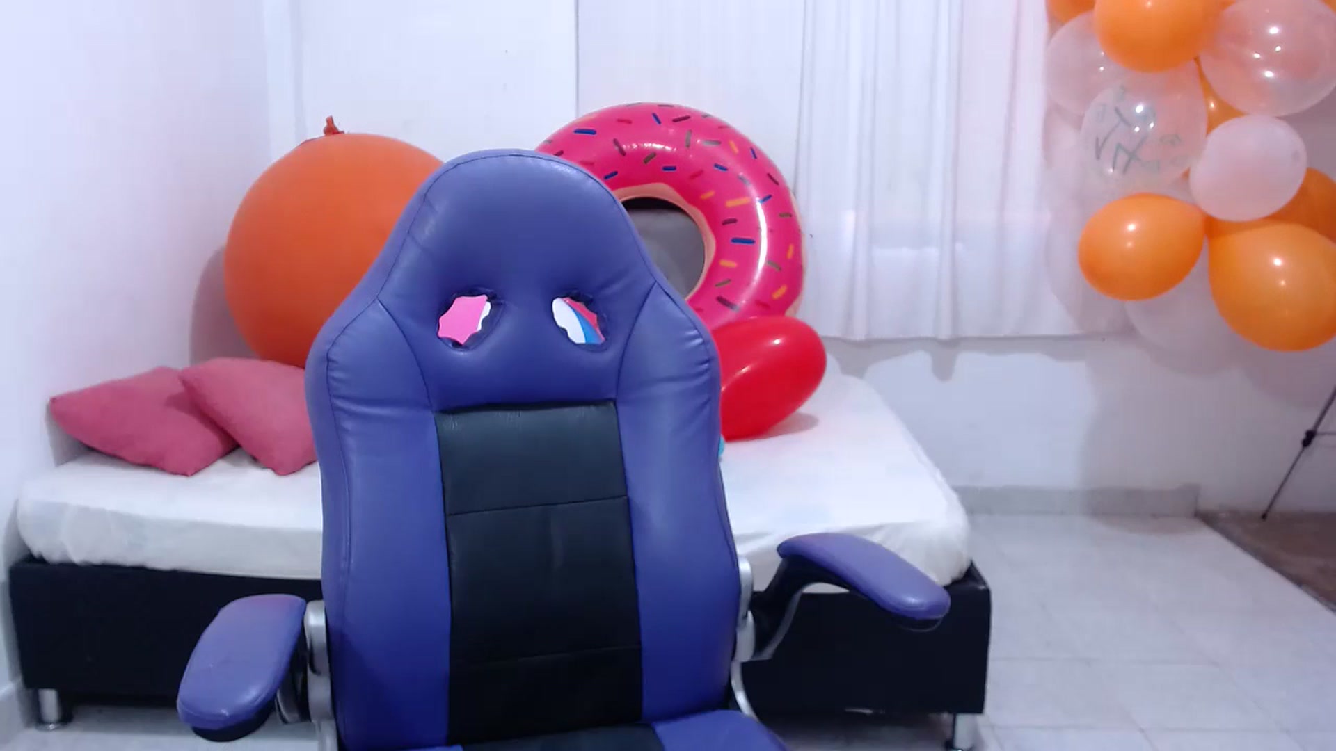 Gallery image thumbnail from Pamela03's myfreecams stream on, 07/13/2023, 17:09 image 13 of 20