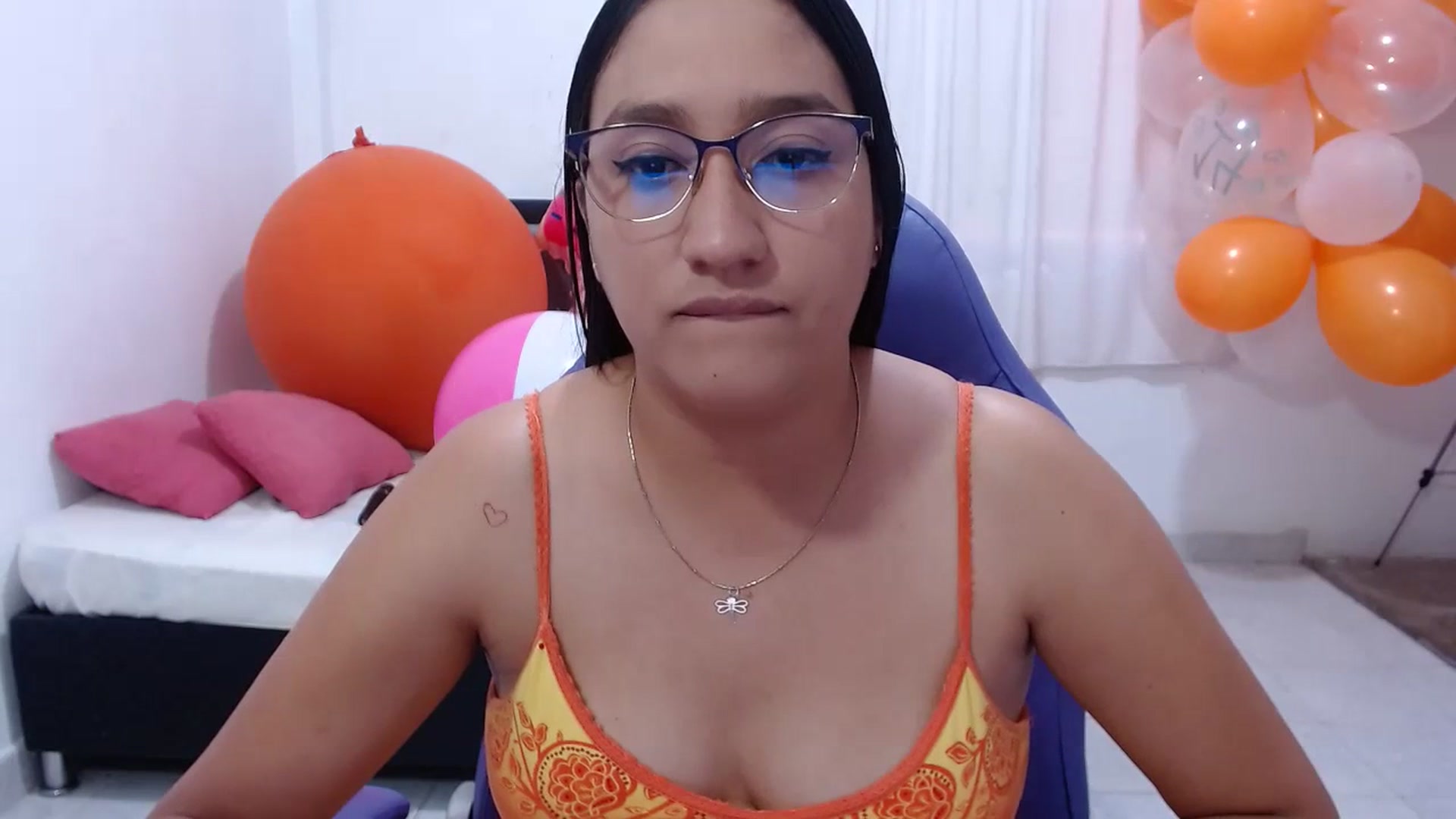 Gallery image thumbnail from Pamela03's myfreecams stream on, 07/13/2023, 17:09 image 14 of 20