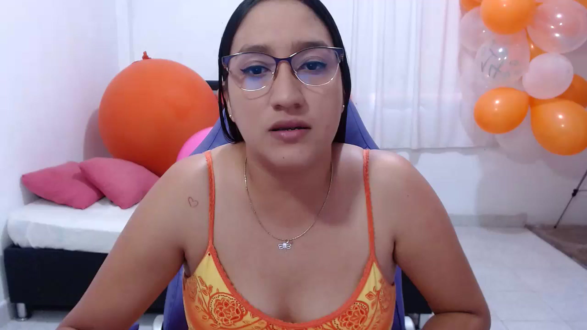 Gallery image thumbnail from Pamela03's myfreecams stream on, 07/13/2023, 17:09 image 4 of 20