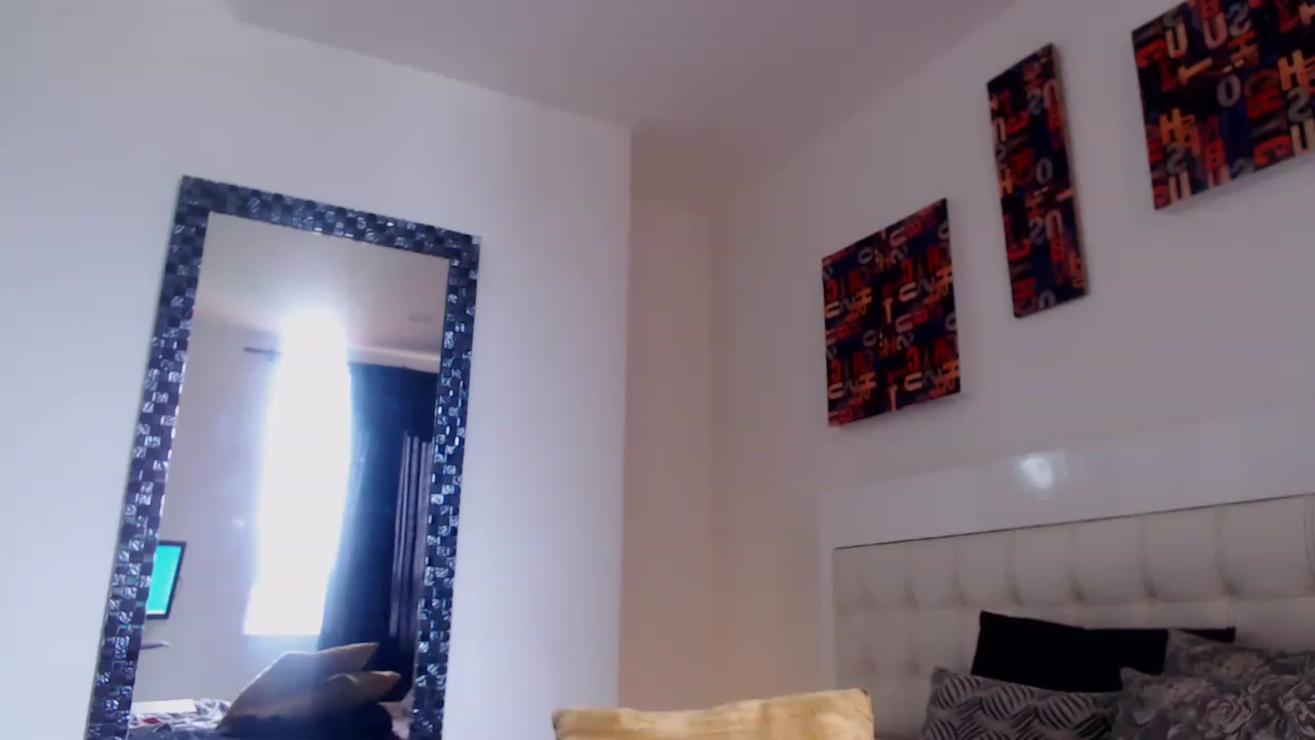 Gallery image thumbnail from Pamelas_'s myfreecams stream on, 11/26/2022, 18:47 image 13 of 20