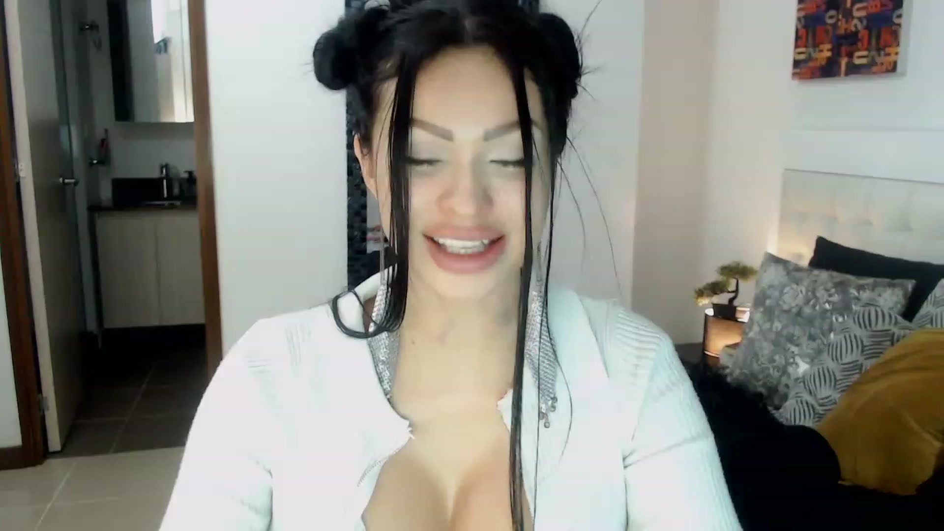 Gallery image thumbnail from Pamelas_'s myfreecams stream on, 12/03/2022, 24:18 image 2 of 20
