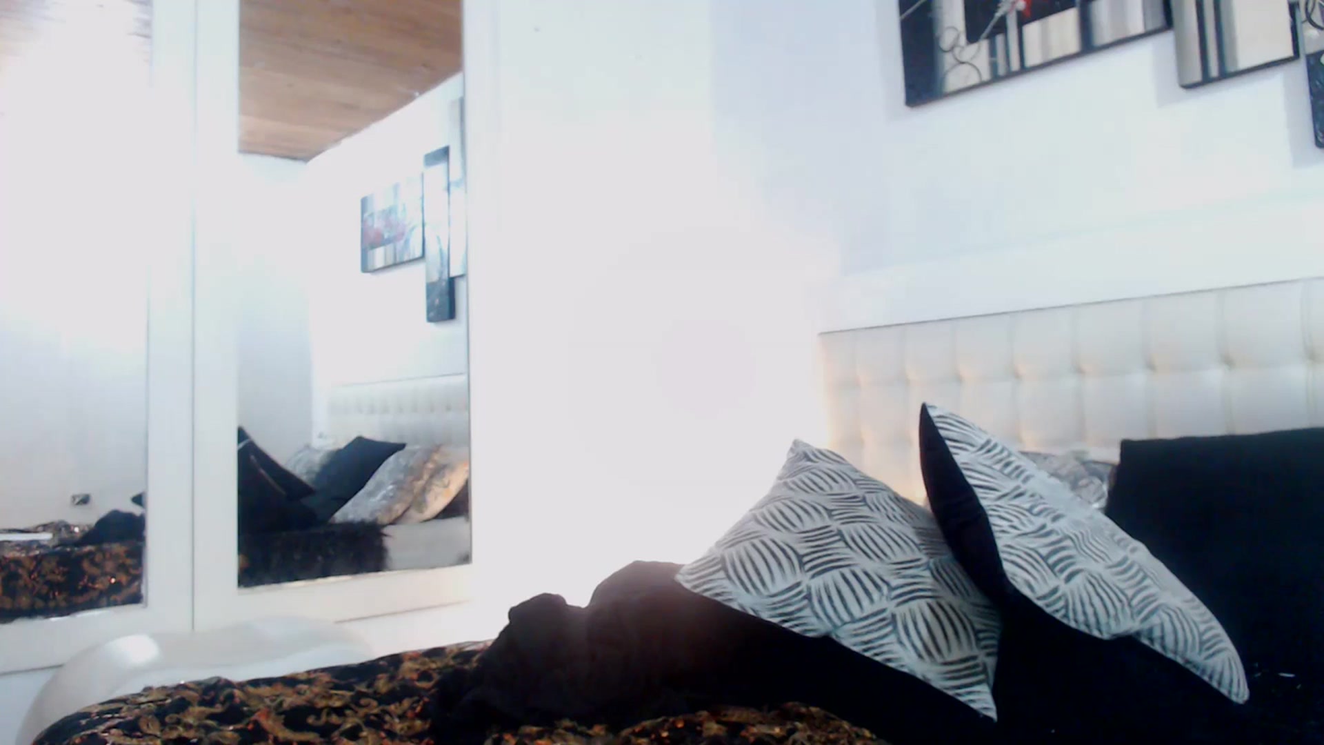 Gallery image thumbnail from Pamelas_'s myfreecams stream on, 07/14/2023, 02:23 image 7 of 20