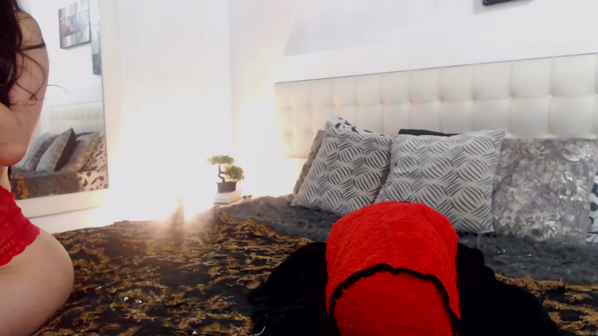 Gallery image thumbnail from Pamelas_'s myfreecams stream on, 10/16/2023, 01:47 image 2 of 20