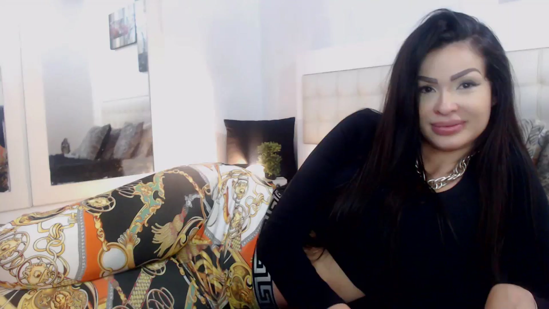 Gallery image thumbnail from Pamelas_'s myfreecams stream on, 12/26/2023, 24:01 image 3 of 20