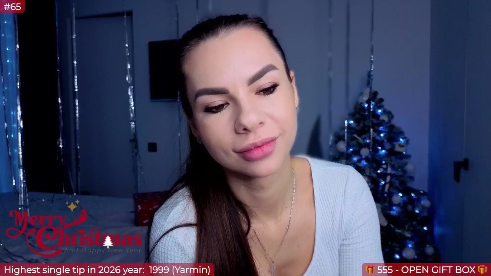 Gallery image thumbnail from Panamera_888's myfreecams stream on, 01/02/2026, 24:02 image 10 of 20