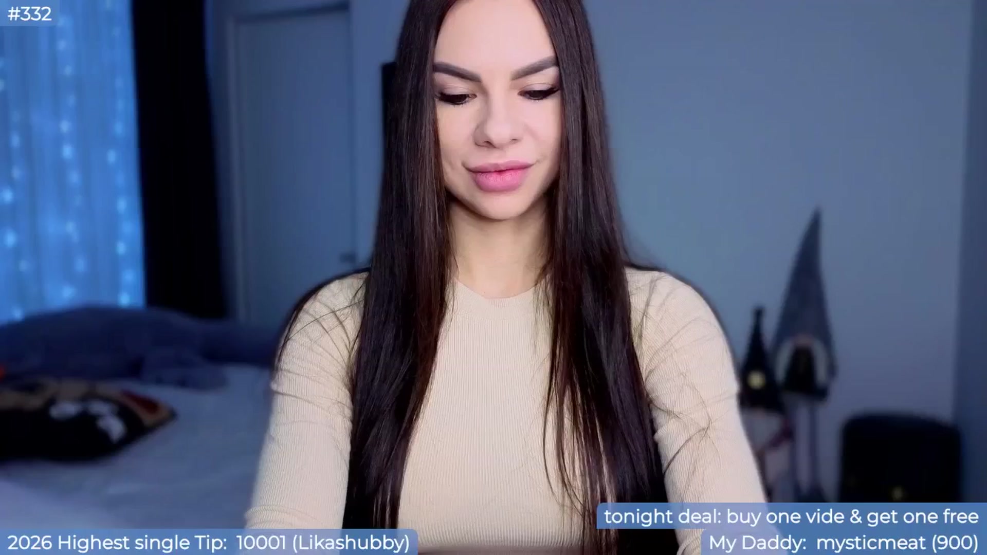 Gallery image thumbnail from Panamera_888's myfreecams stream on, 01/22/2026, 03:16 image 18 of 20
