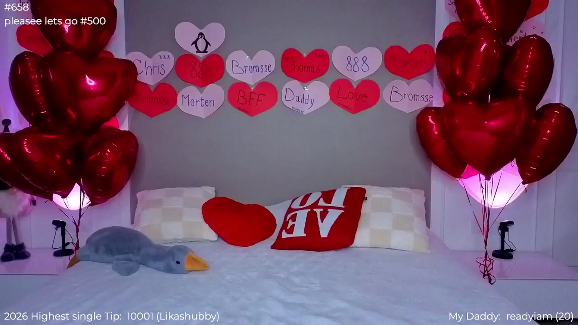 Gallery image thumbnail from Panamera_888's myfreecams stream on, 02/18/2026, 20:01 image 16 of 20