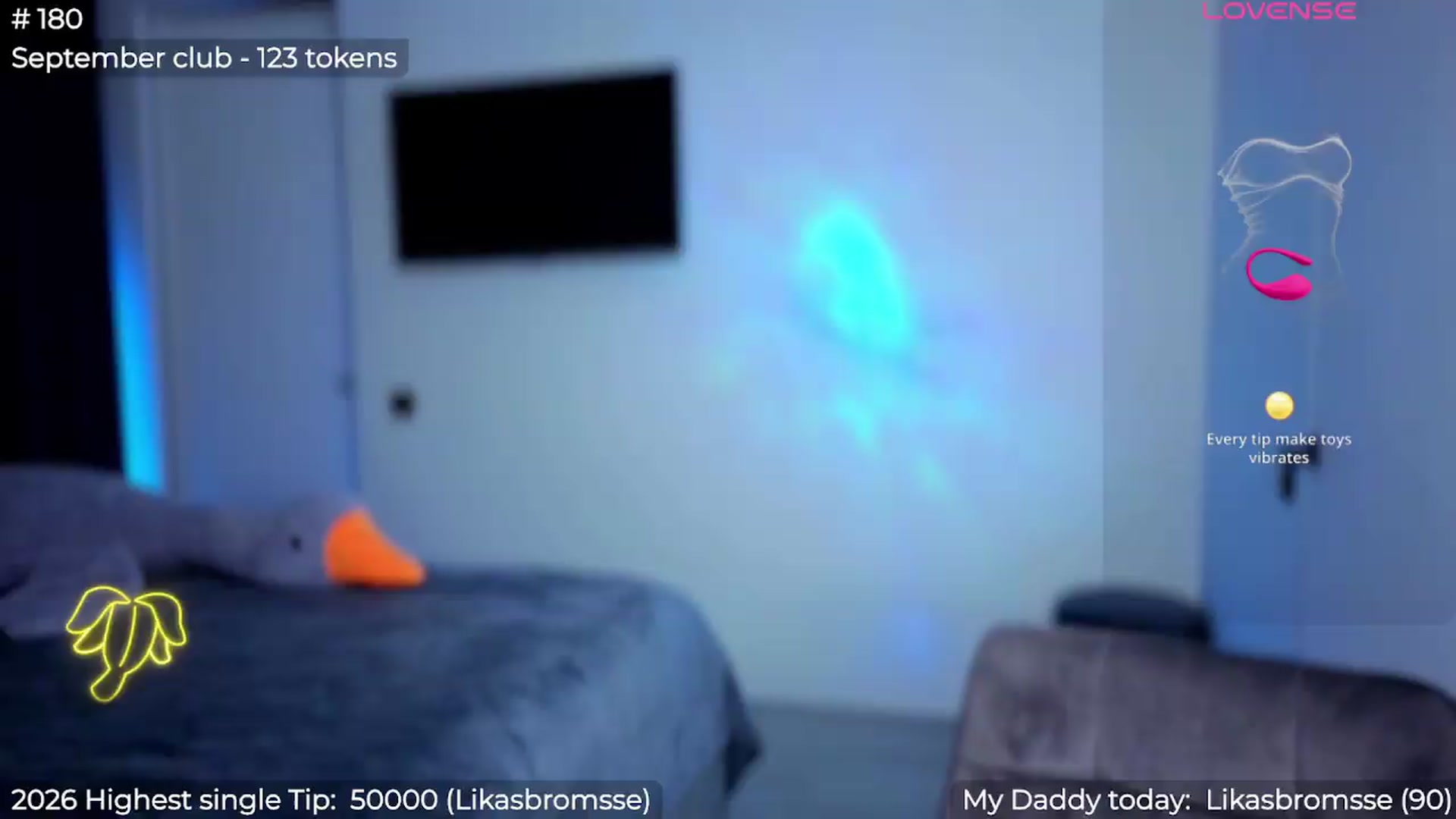 Gallery image thumbnail from Panamera_888's myfreecams stream on, 09/10/2026, 20:32 image 13 of 20