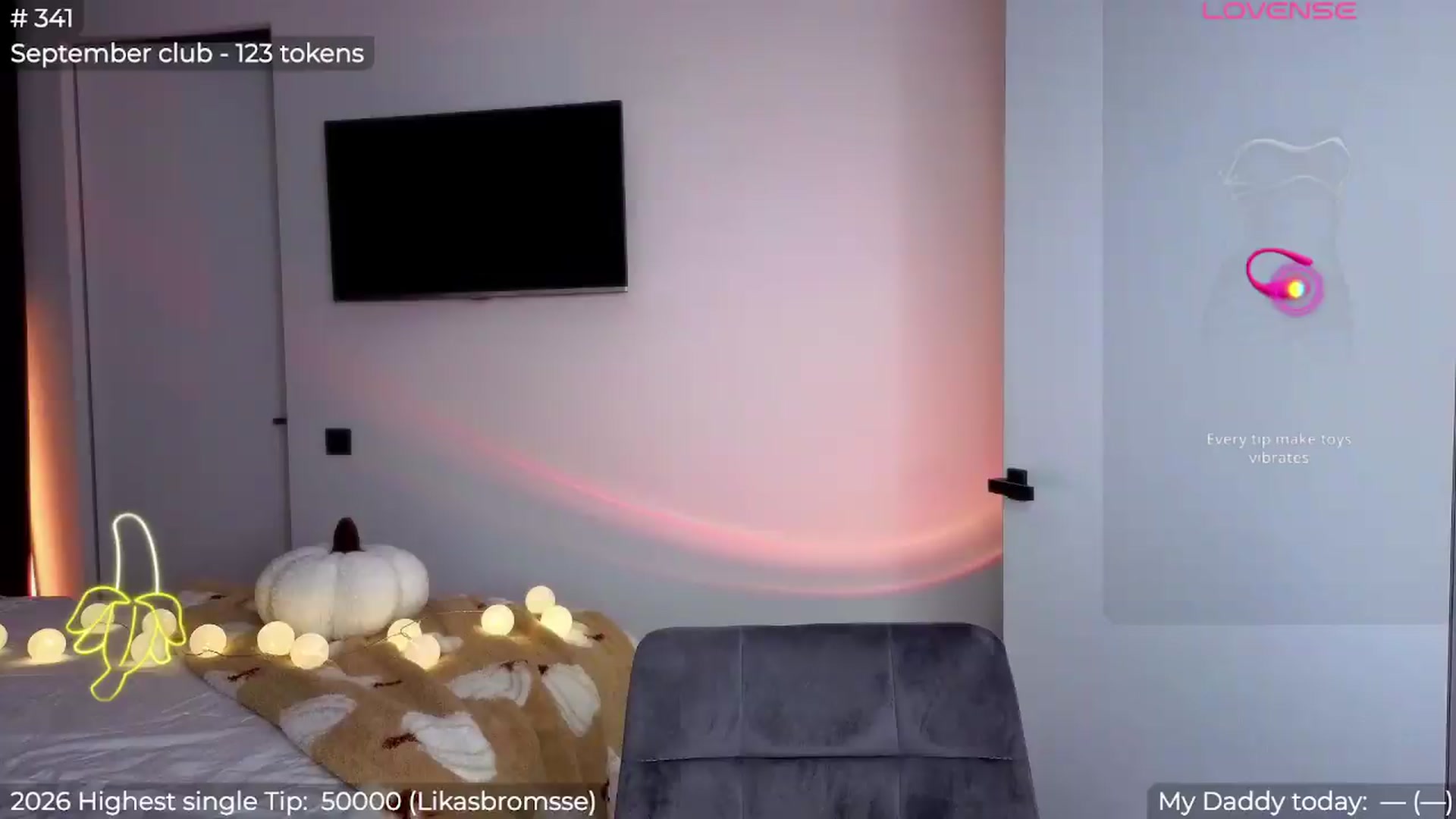 Gallery image thumbnail from Panamera_888's myfreecams stream on, 09/14/2026, 22:21 image 1 of 20