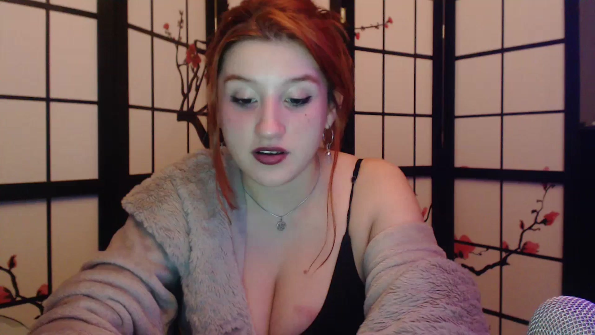Gallery image thumbnail from Panda_xo's myfreecams stream on, 07/21/2023, 07:25 image 17 of 20