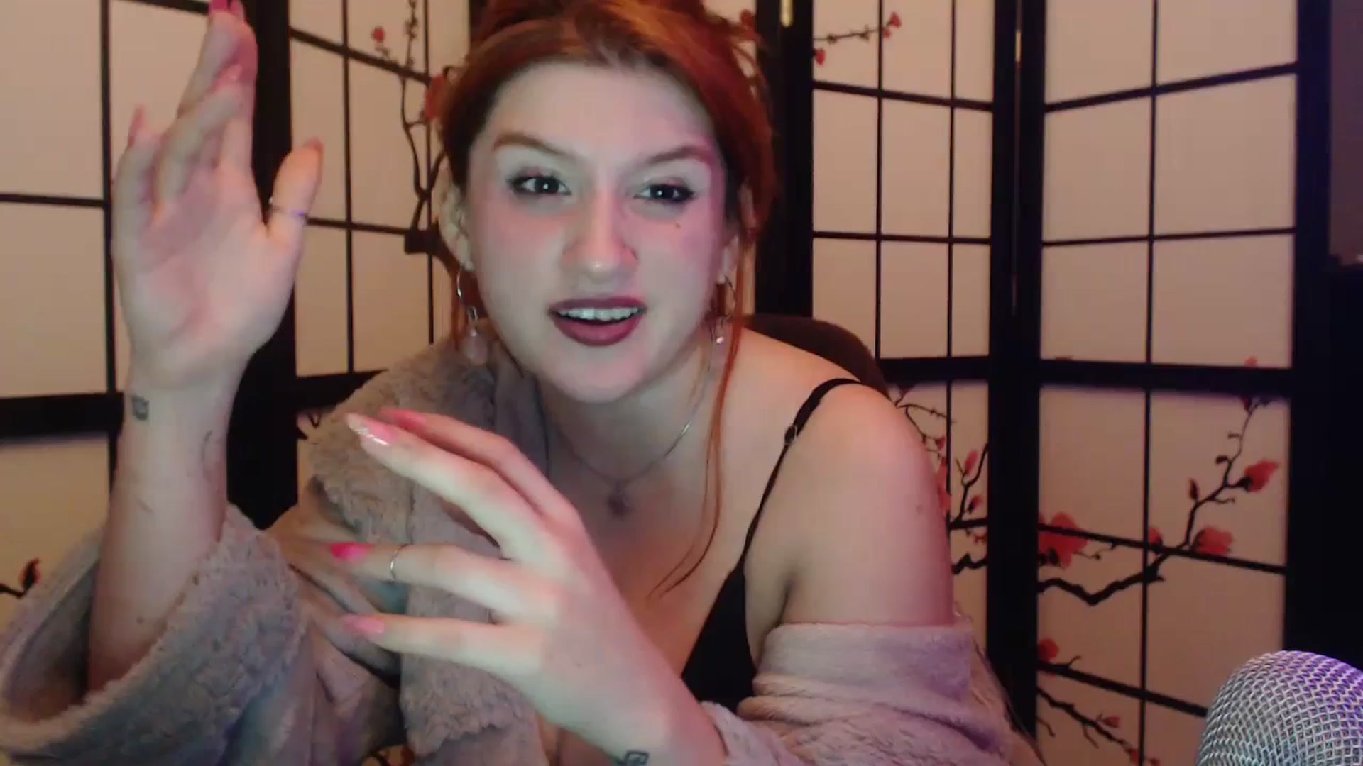 Gallery image thumbnail from Panda_xo's myfreecams stream on, 07/21/2023, 07:25 image 12 of 20