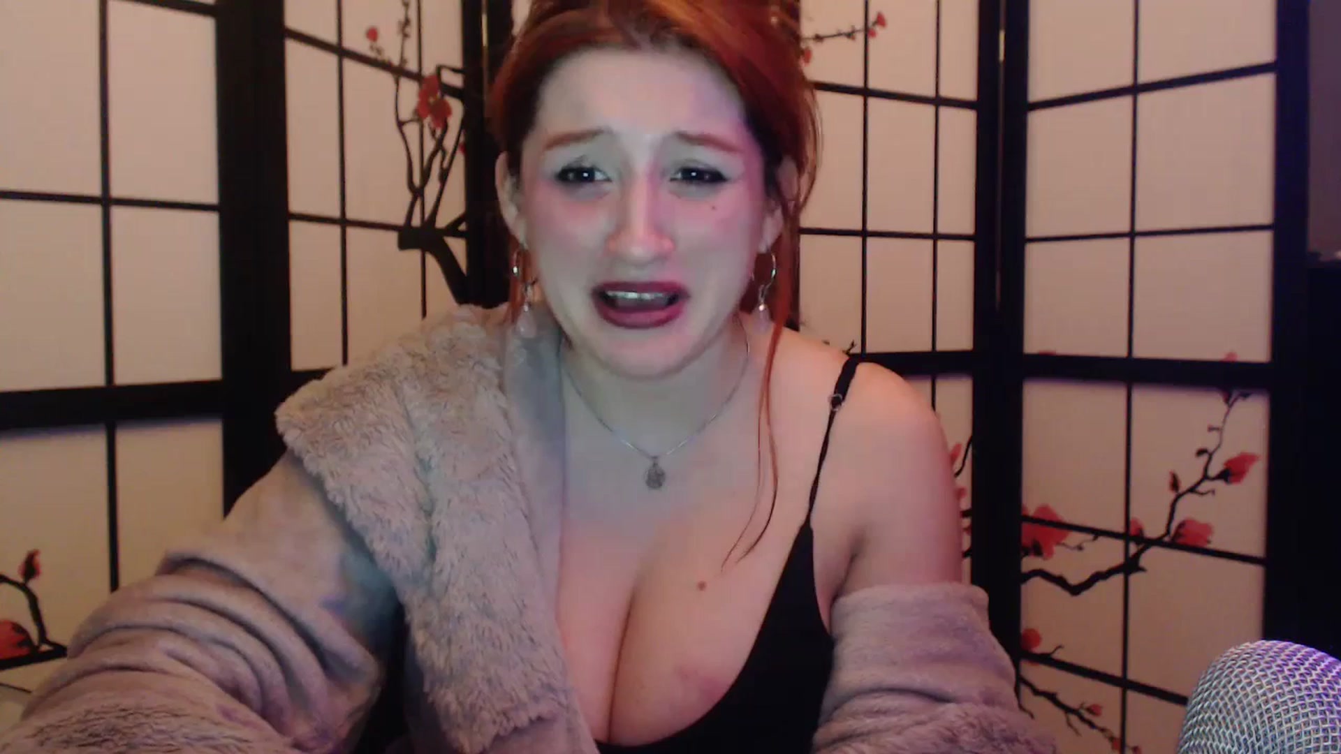 Gallery image thumbnail from Panda_xo's myfreecams stream on, 07/21/2023, 07:25 image 11 of 20