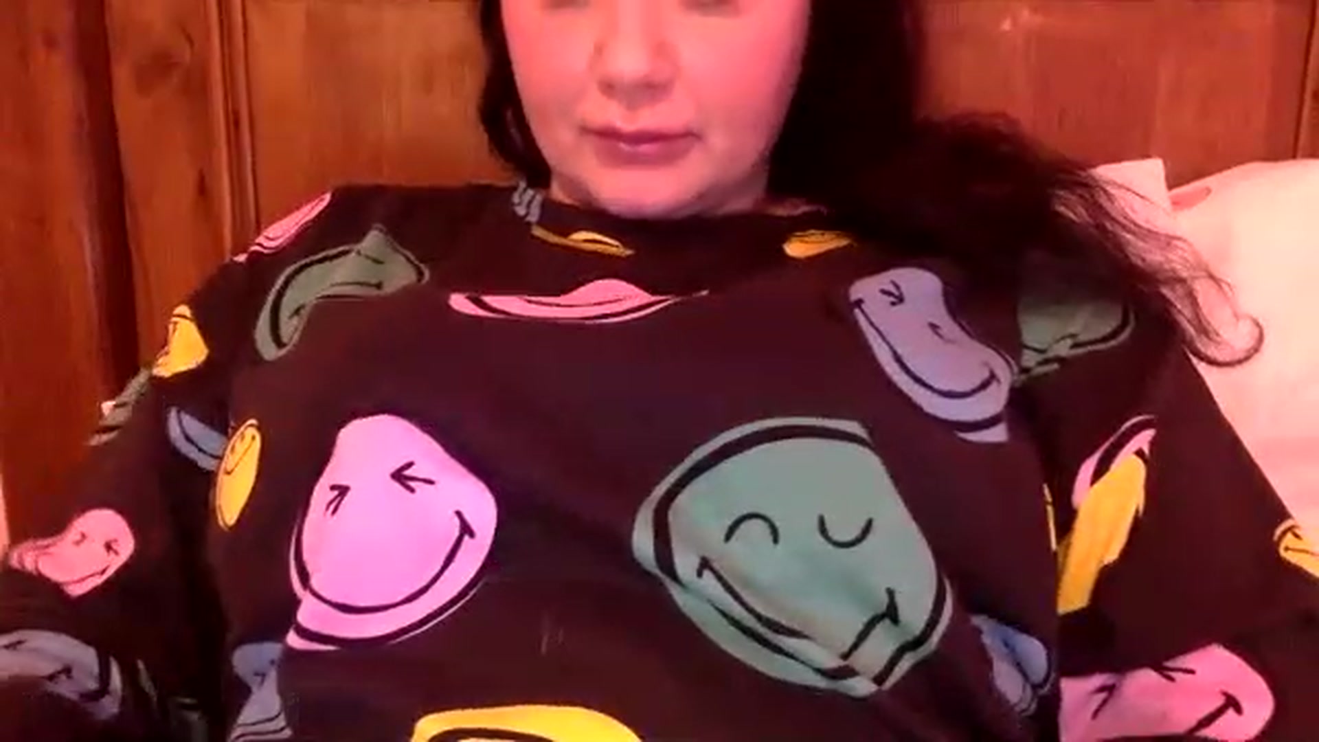 Gallery image thumbnail from Pandabella's myfreecams stream on, 12/03/2022, 03:51 image 10 of 20