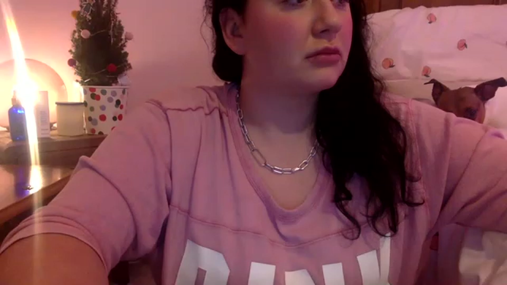 Gallery image thumbnail from Pandabella's myfreecams stream on, 12/04/2022, 01:02 image 18 of 20