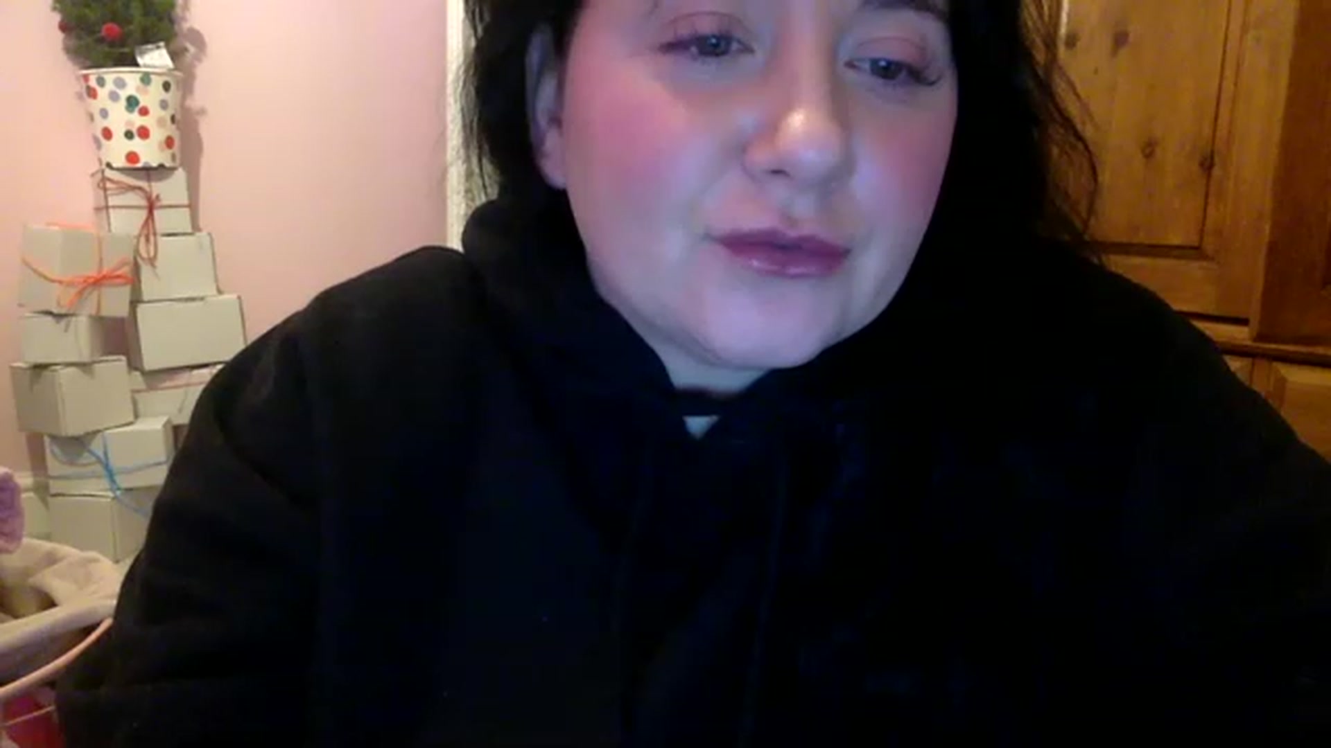 Gallery image thumbnail from Pandabella's myfreecams stream on, 12/05/2022, 03:01 image 12 of 20