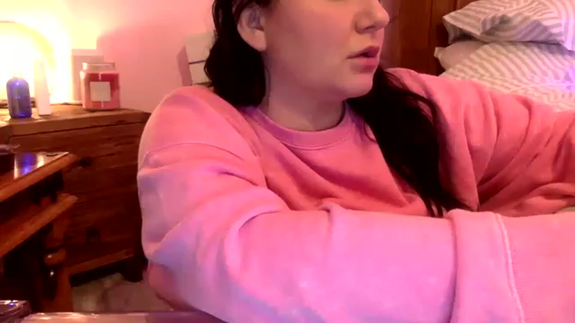 Gallery image thumbnail from Pandabella's myfreecams stream on, 01/17/2023, 23:49 image 17 of 20