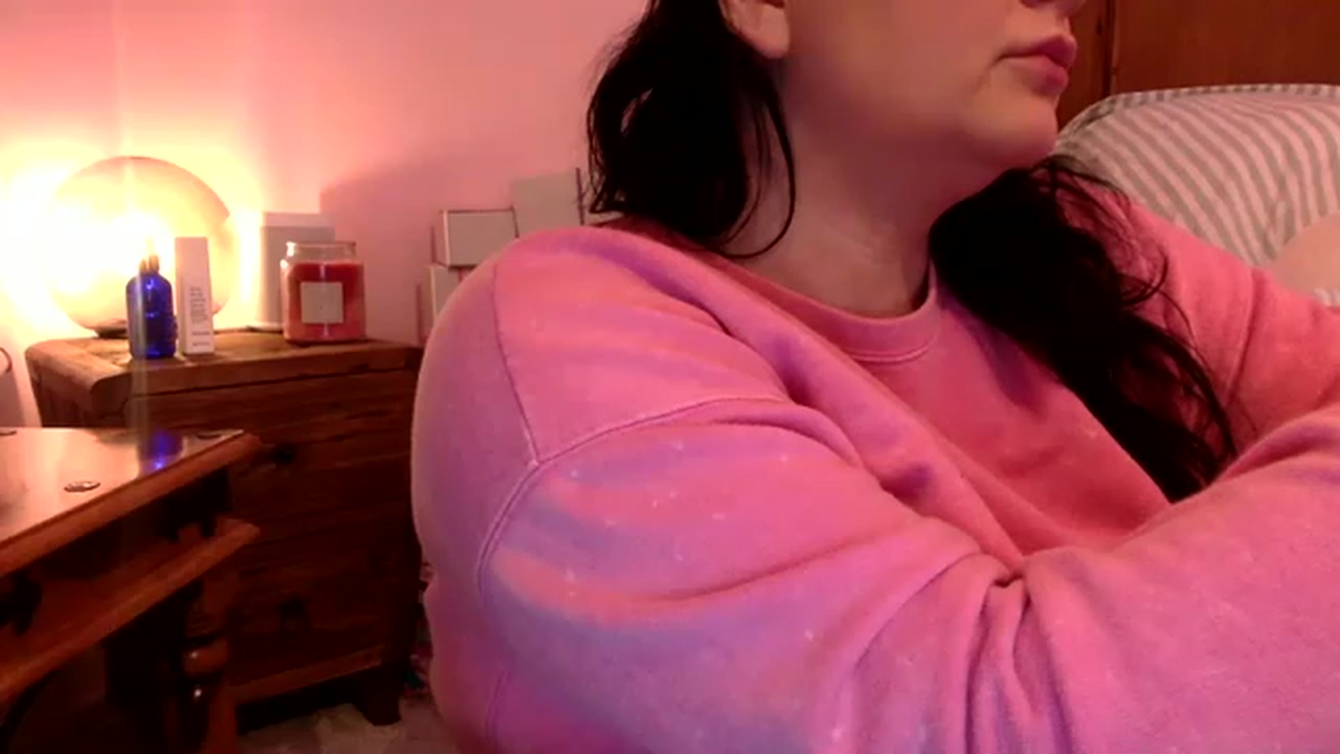 Gallery image thumbnail from Pandabella's myfreecams stream on, 01/19/2023, 24:04 image 16 of 20